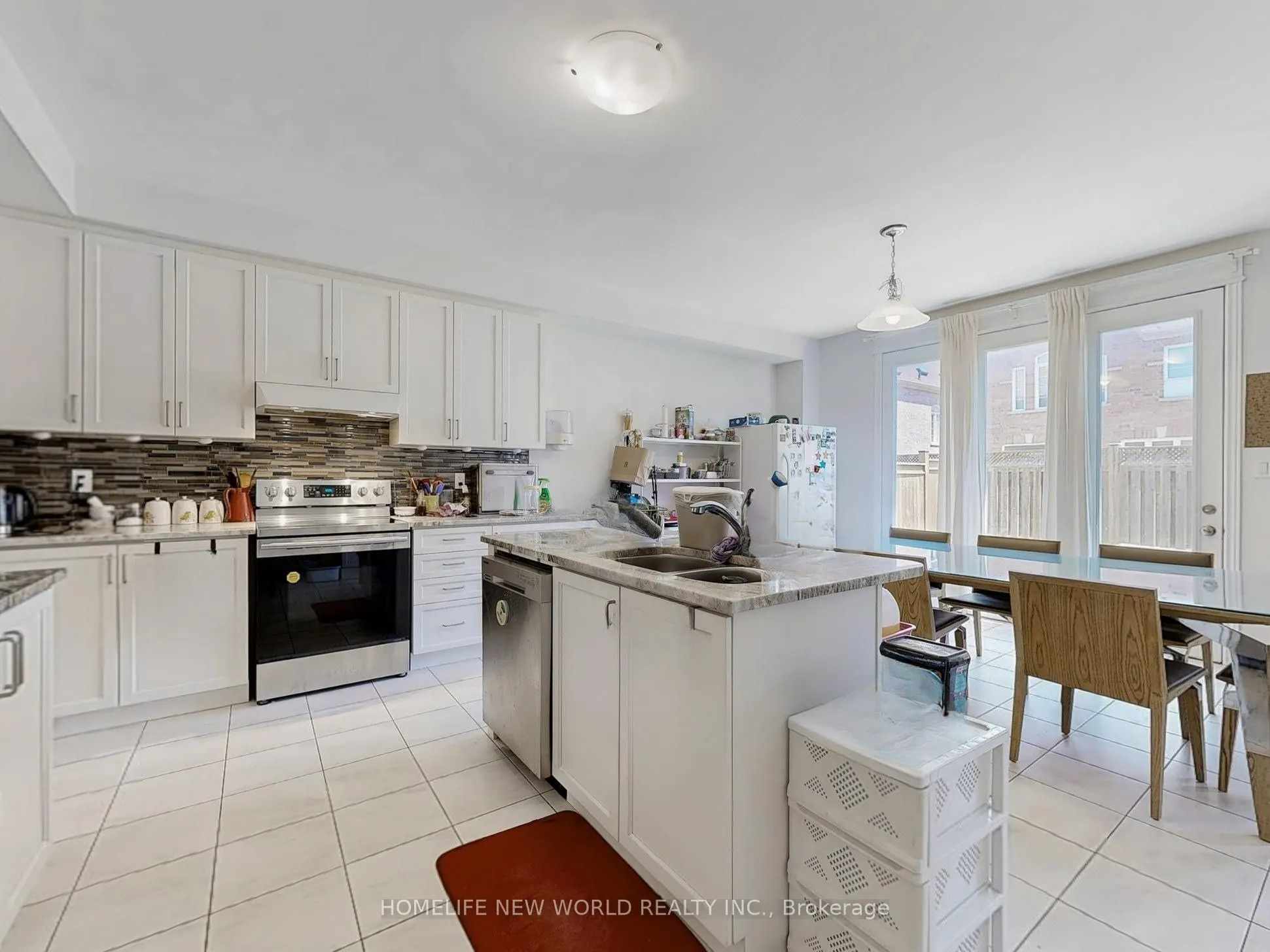 54 Thornapple Lane