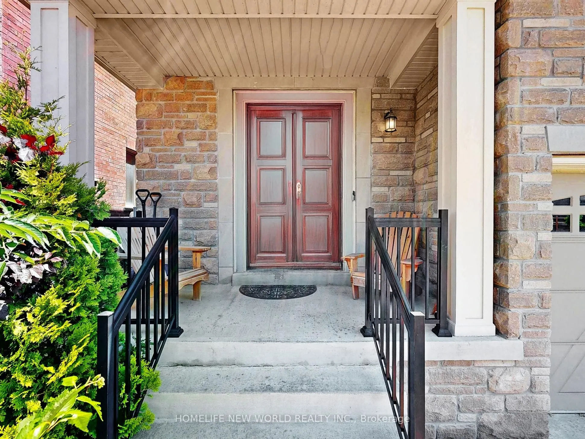 54 Thornapple Lane