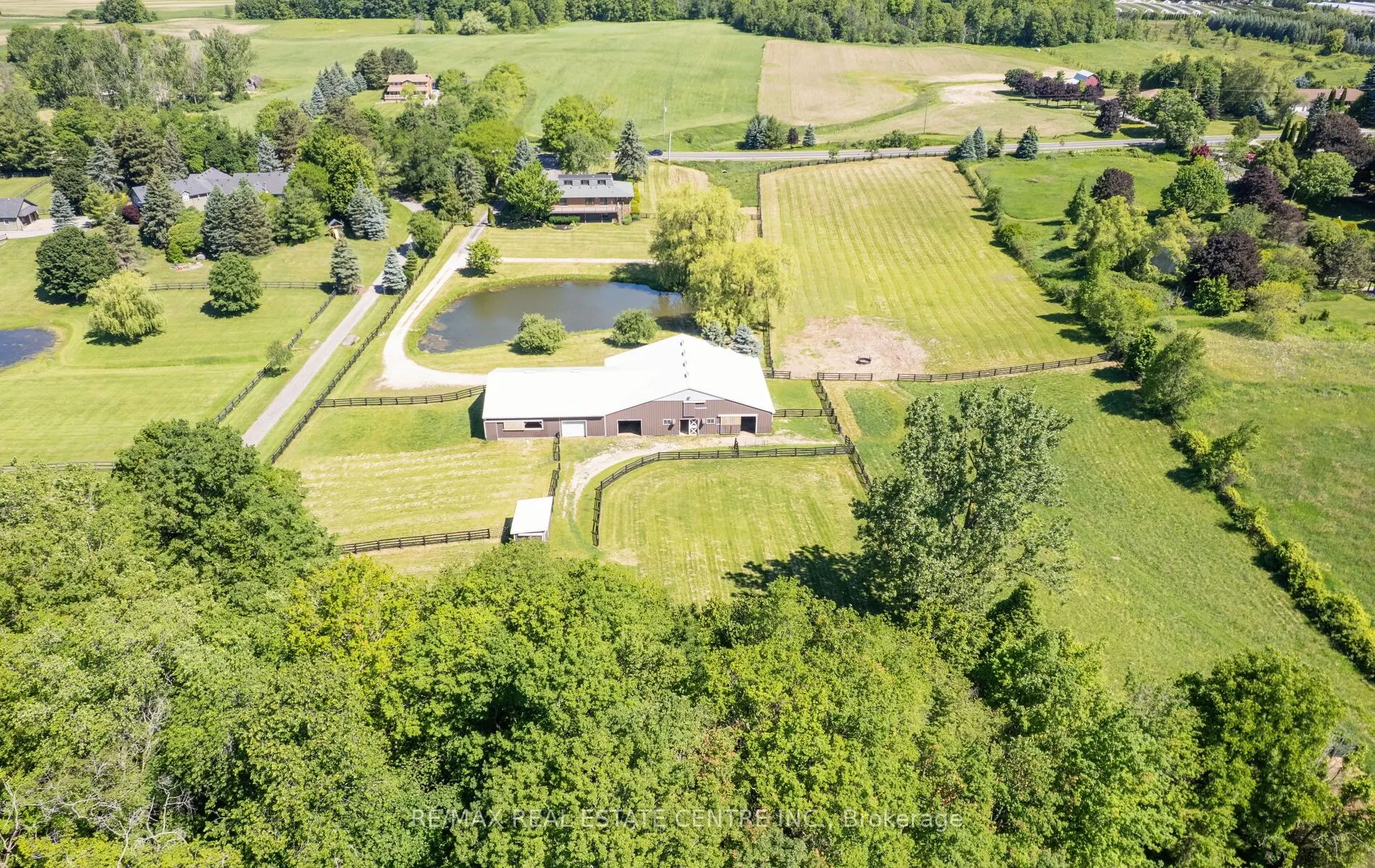 6375 17th Sideroad