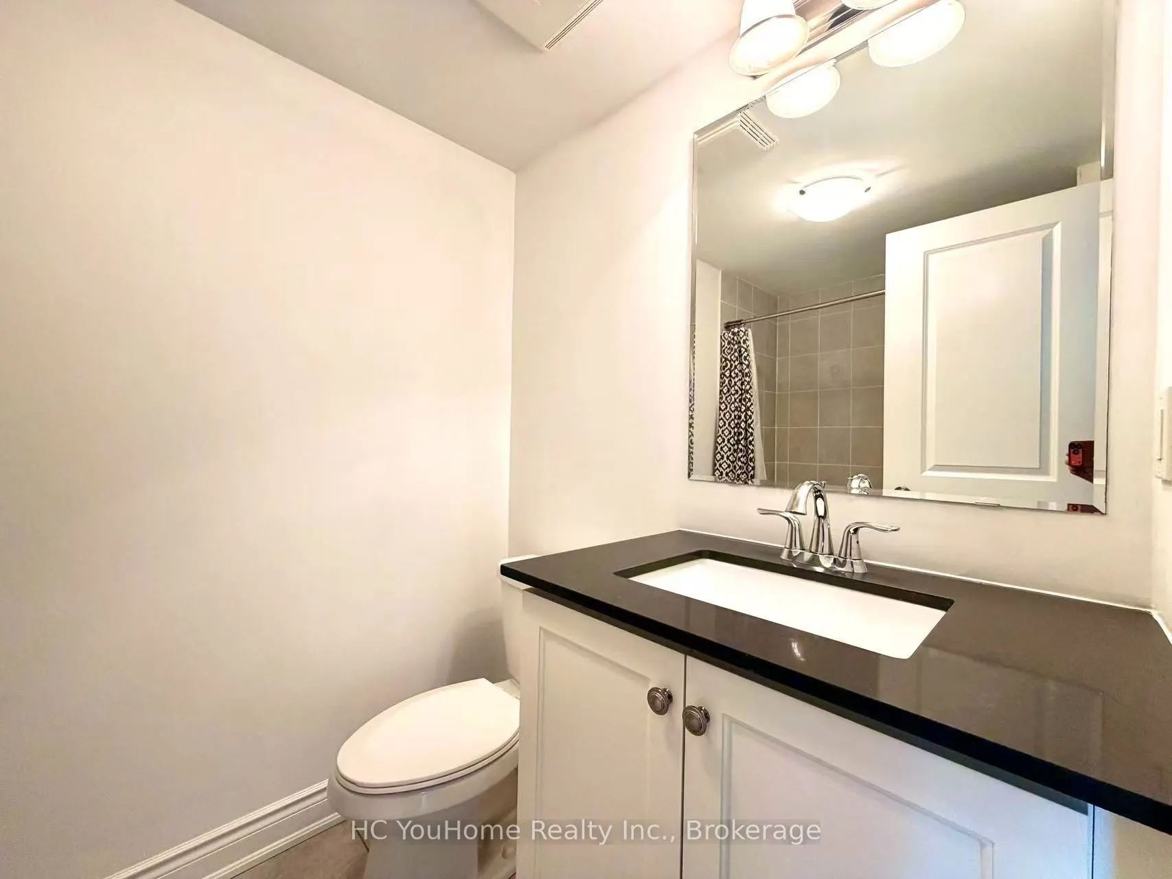1331 Major Mackenzie Drive W #122