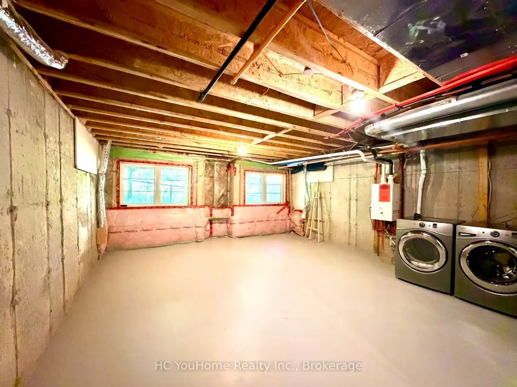 1331 Major Mackenzie Drive W #122