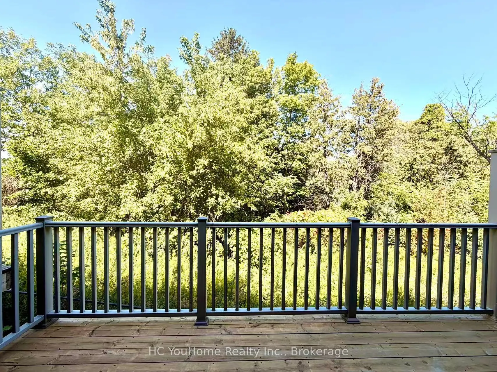 1331 Major Mackenzie Drive W #122