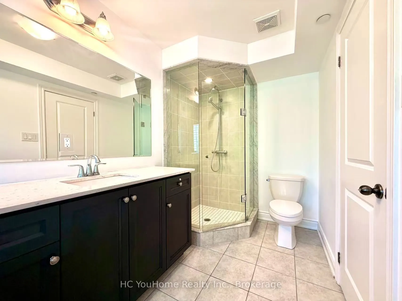 1331 Major Mackenzie Drive W #122