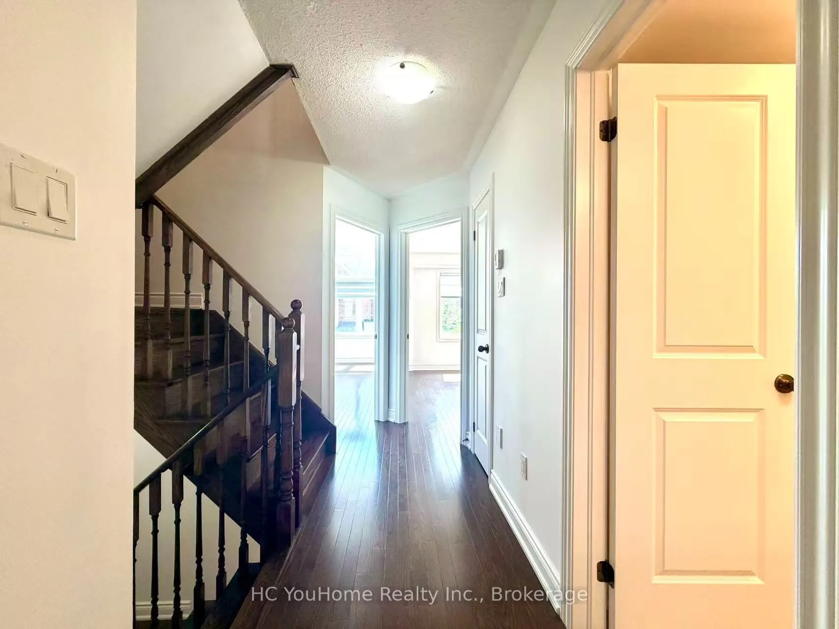 1331 Major Mackenzie Drive W #122