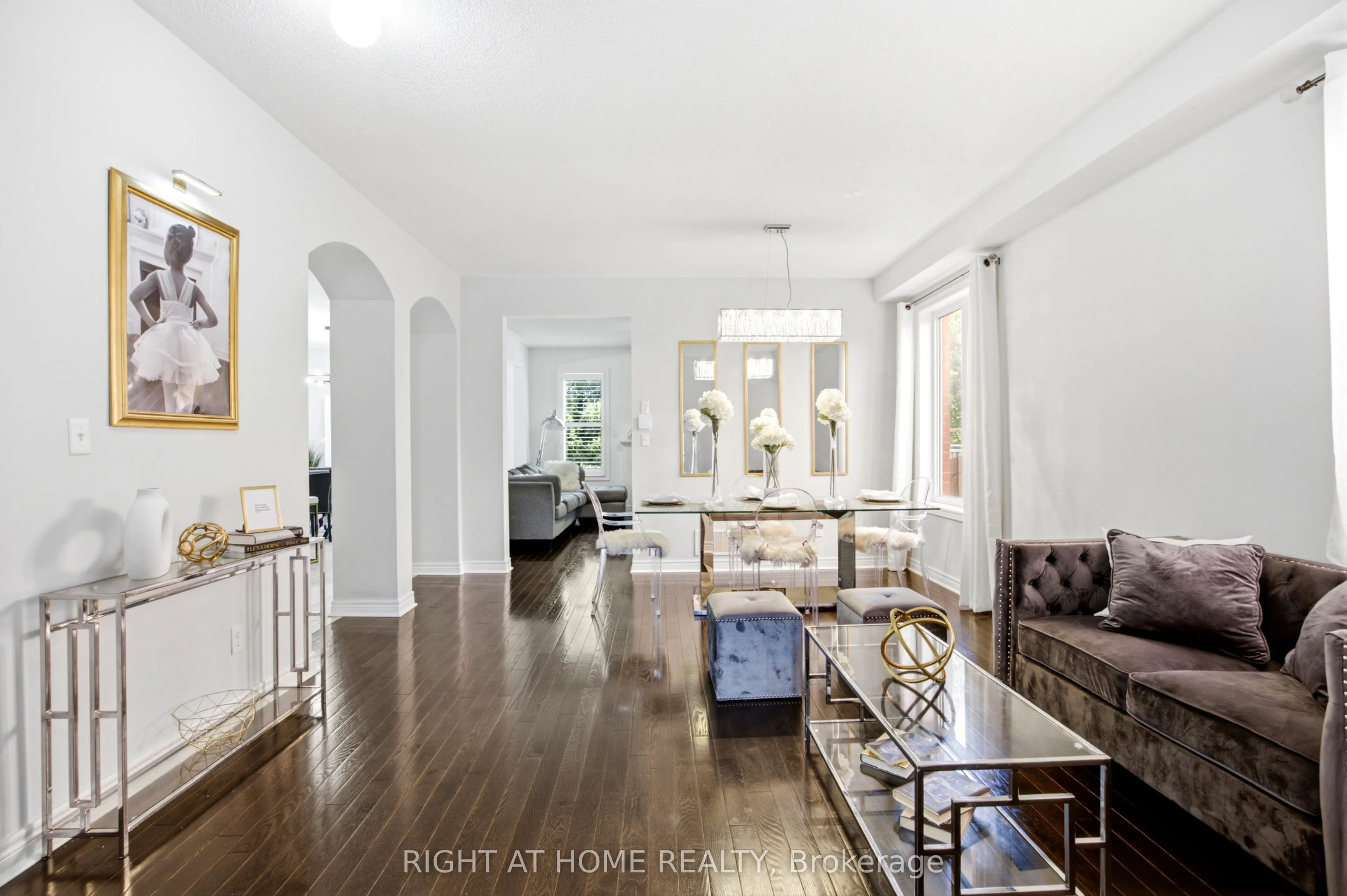 216 Greenwood Road