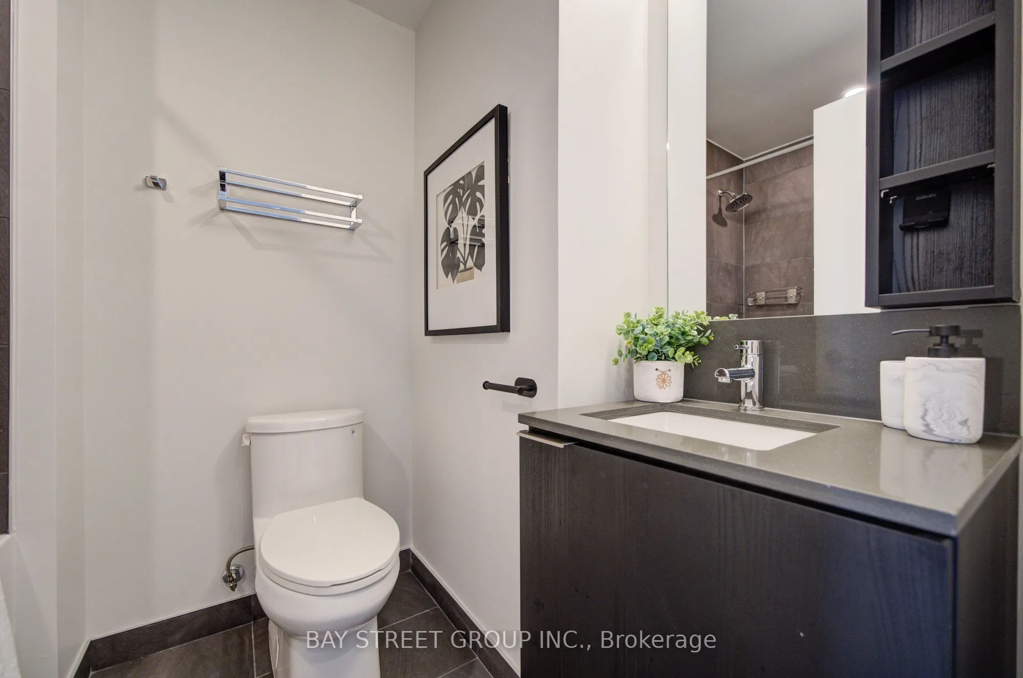 1000 Portage Parkway #3109