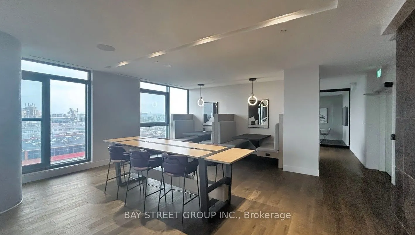 1000 Portage Parkway #3109