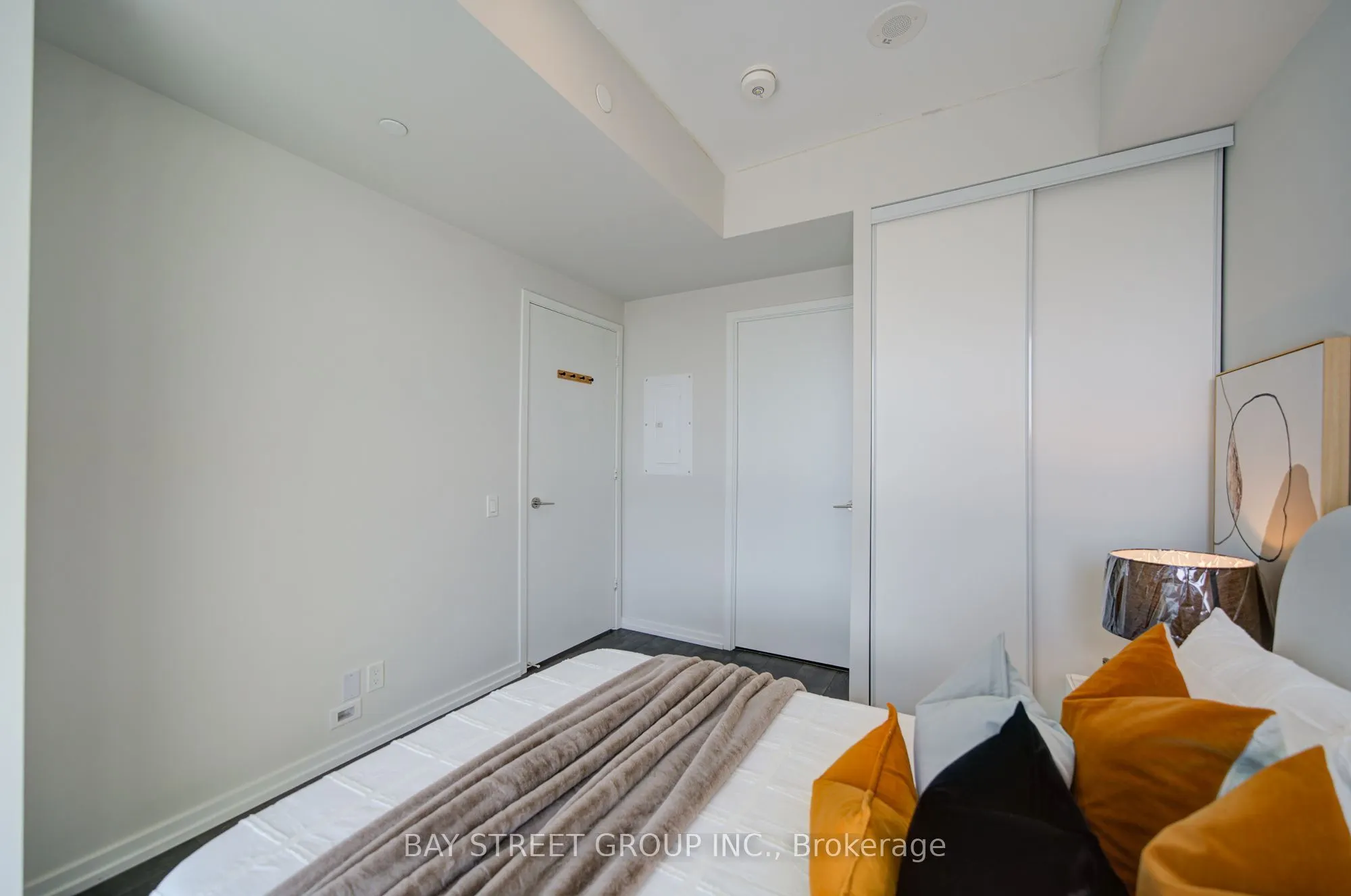 1000 Portage Parkway #3109