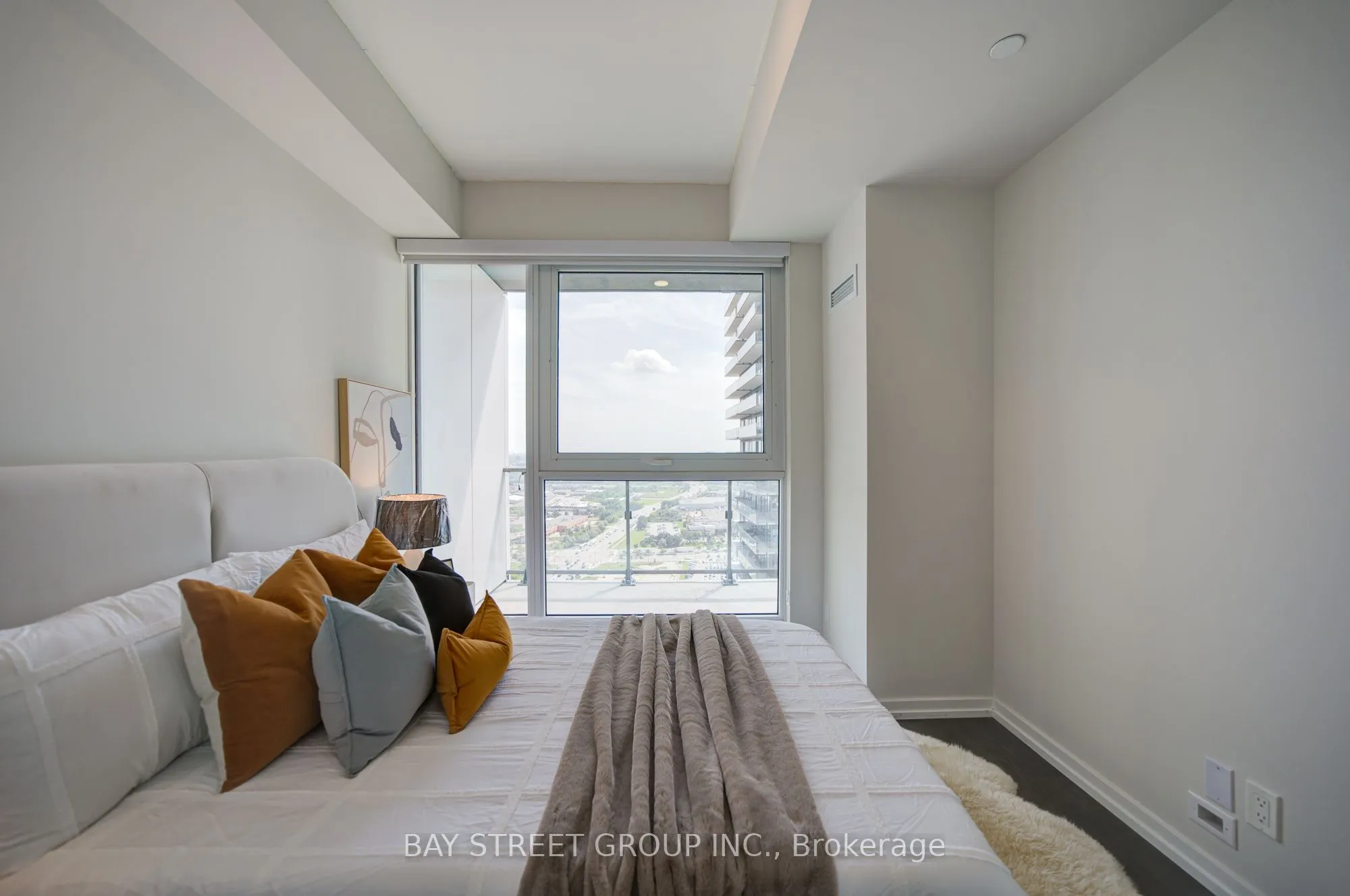 1000 Portage Parkway #3109