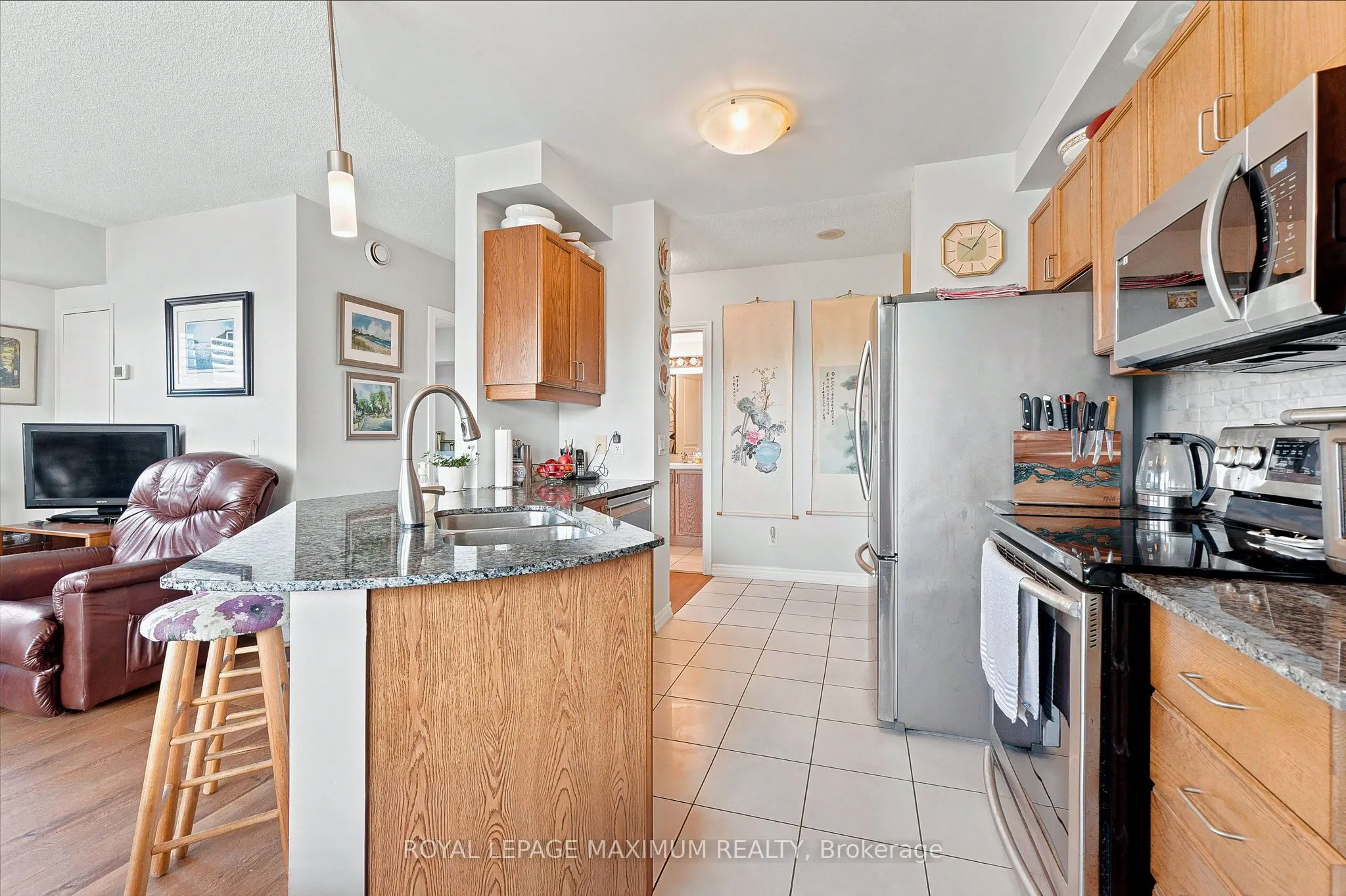7730 Kipling Avenue #402