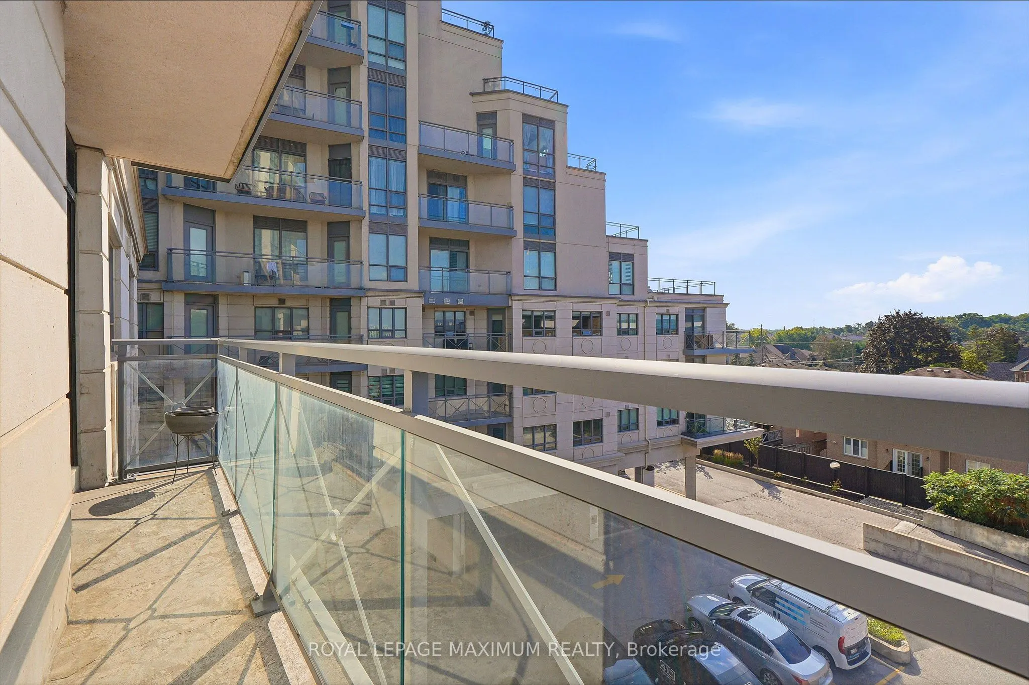 7730 Kipling Avenue #402