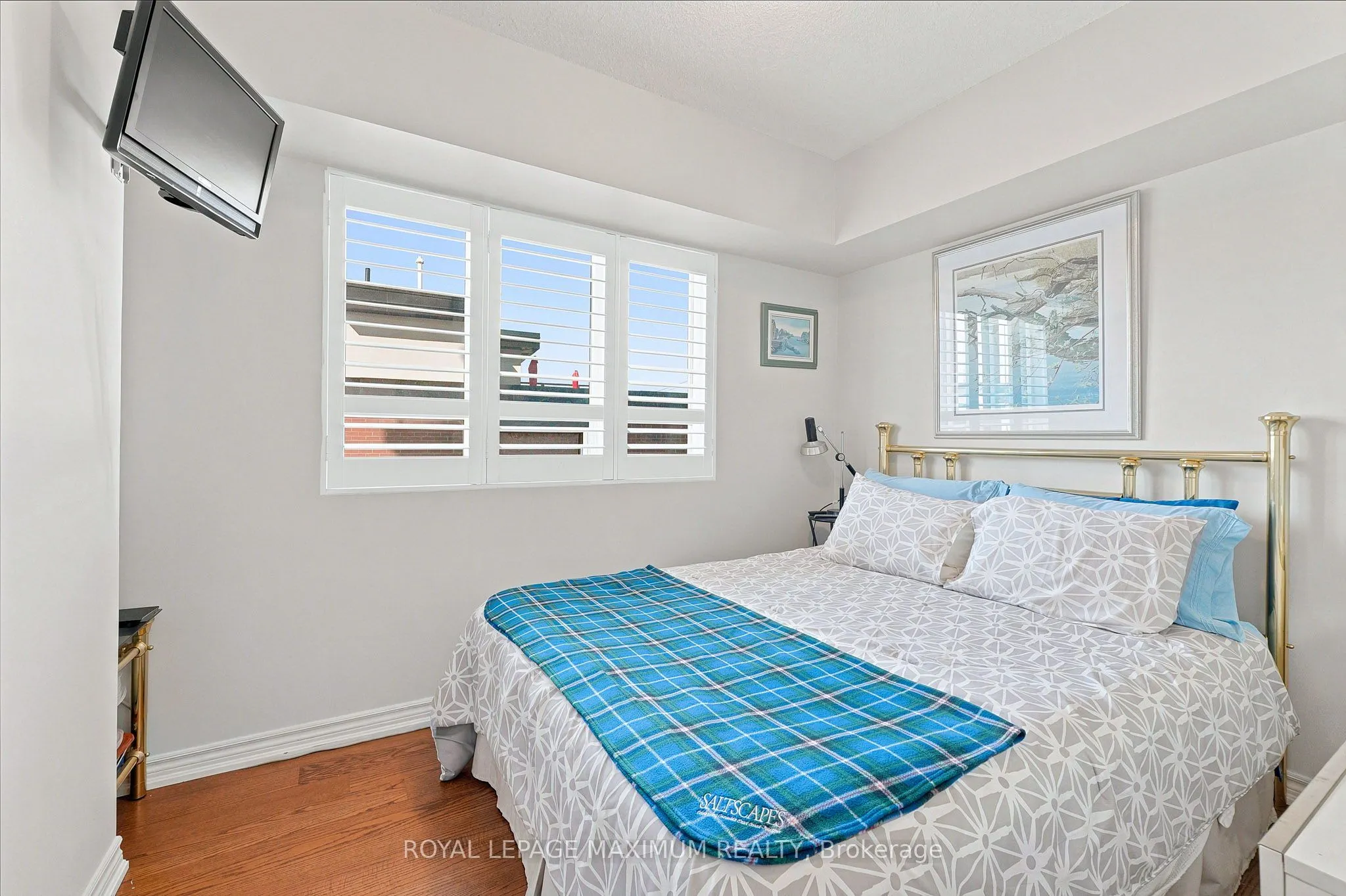 7730 Kipling Avenue #402