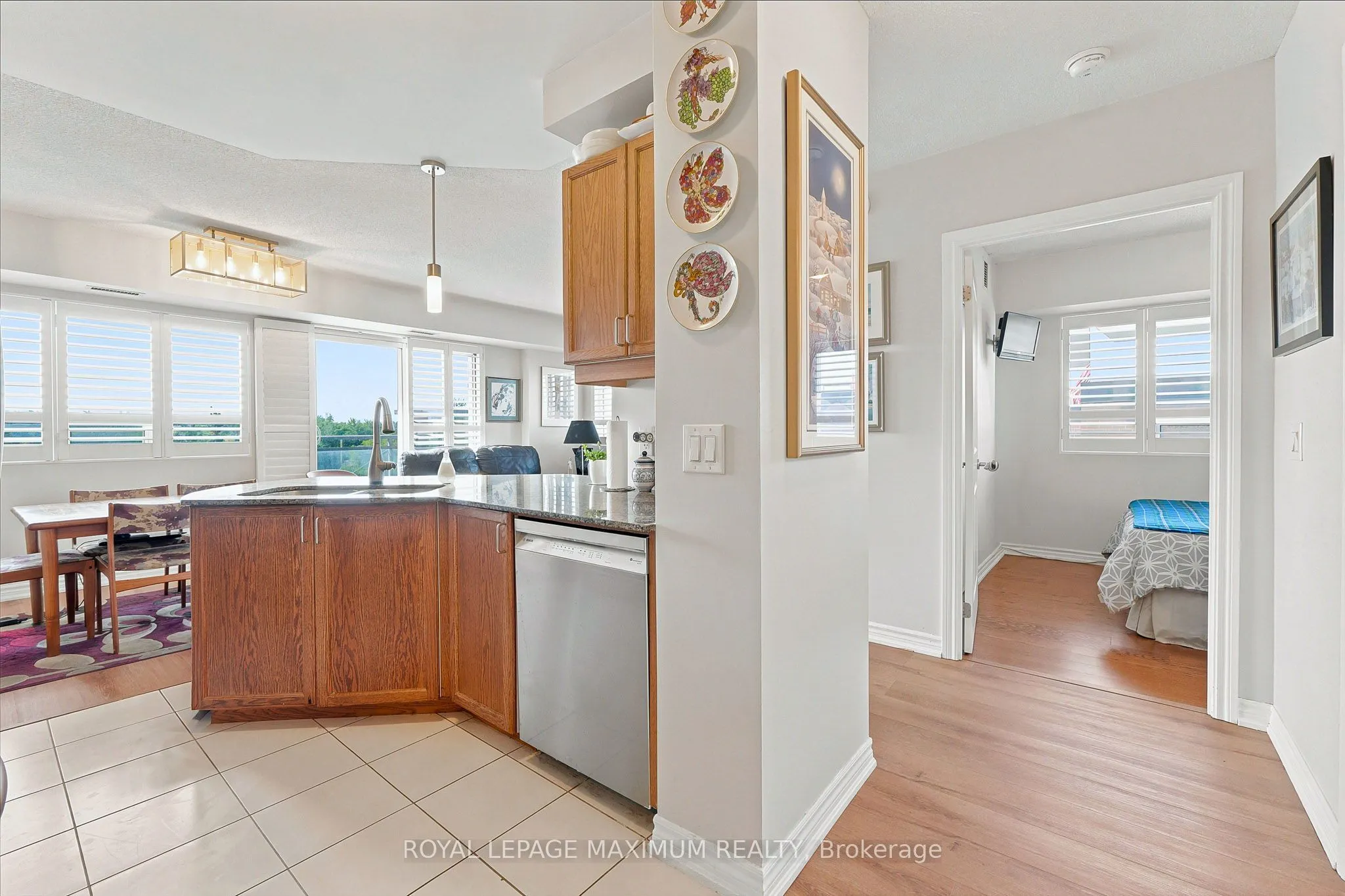 7730 Kipling Avenue #402
