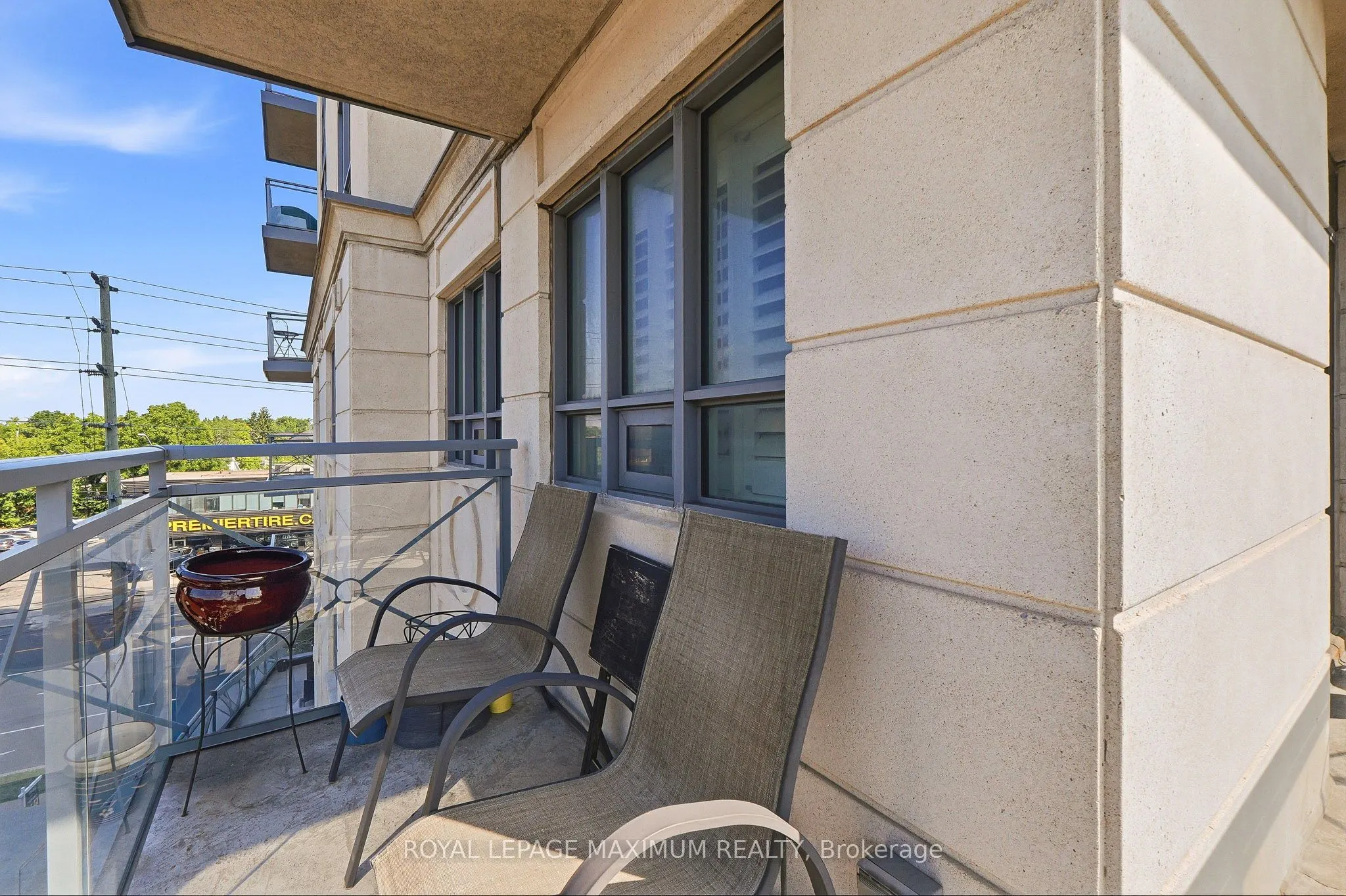 7730 Kipling Avenue #402