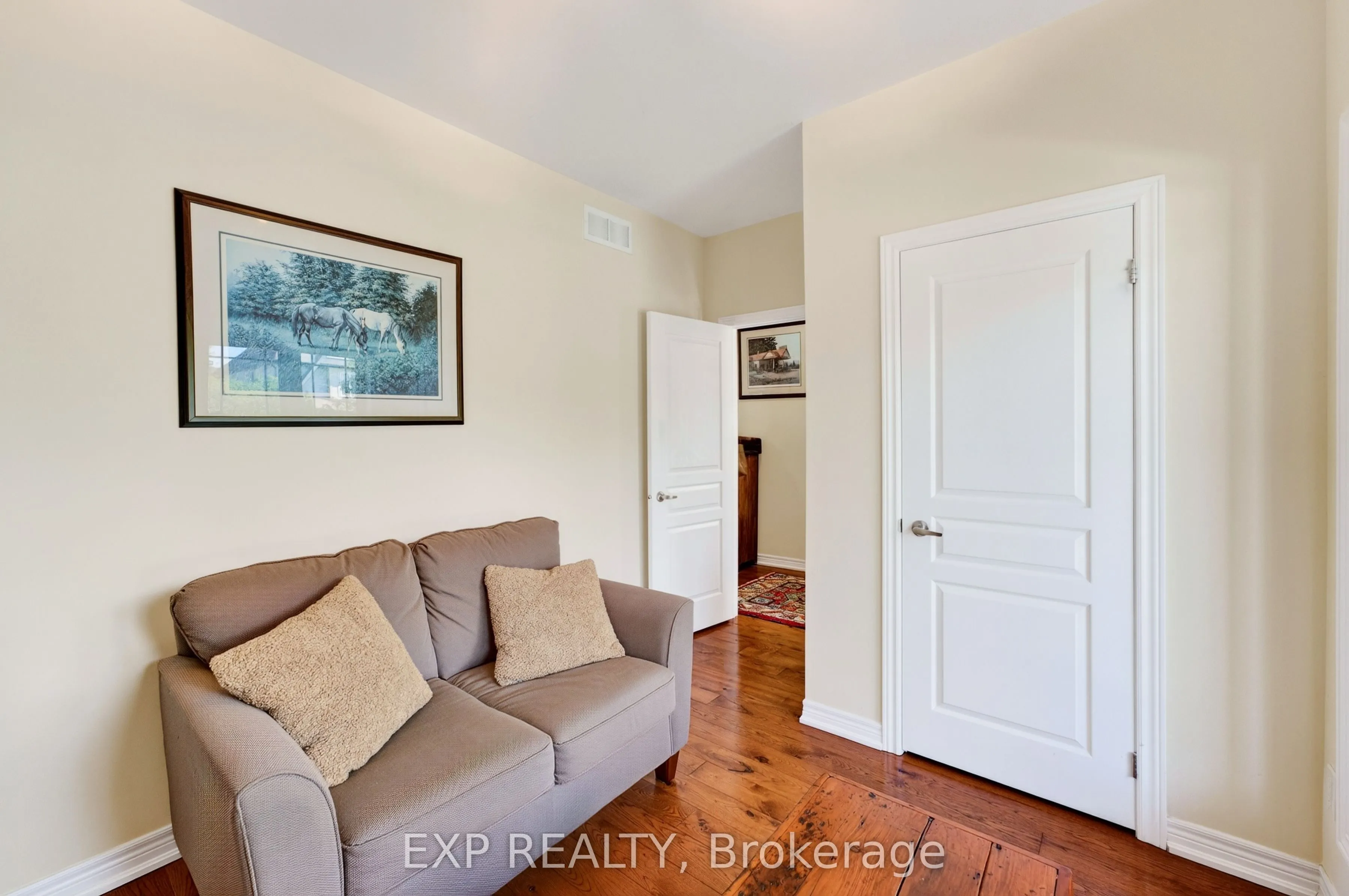 17 Wyndham Circle