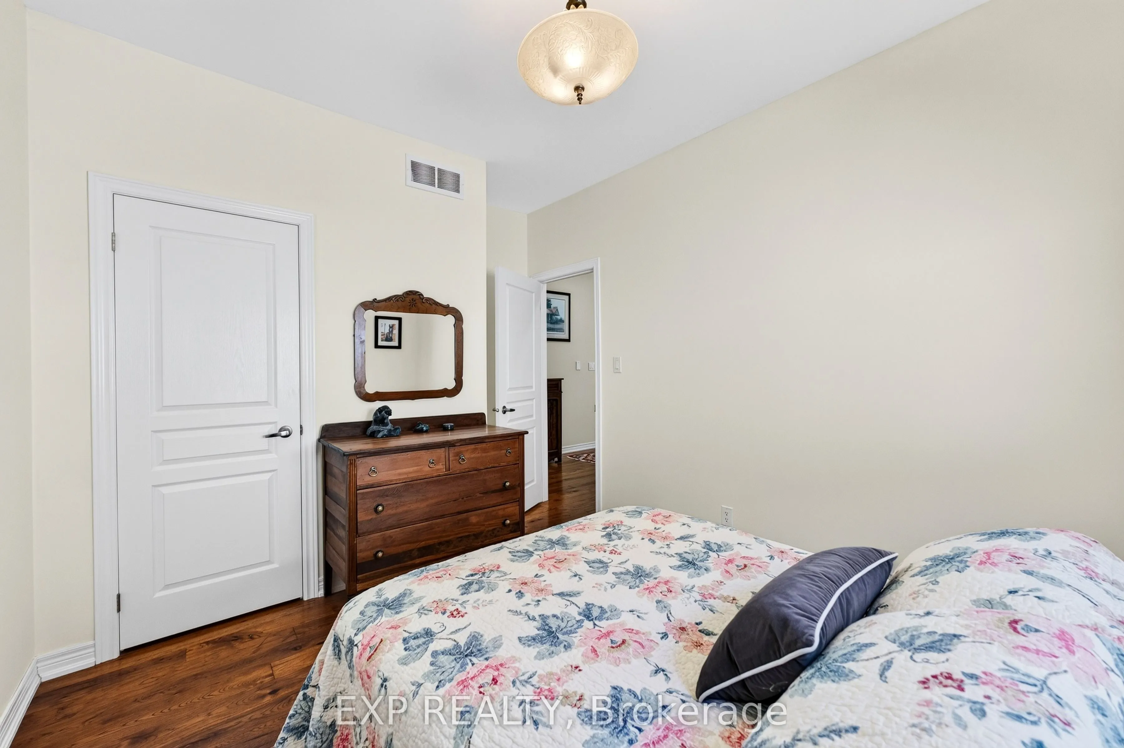 17 Wyndham Circle