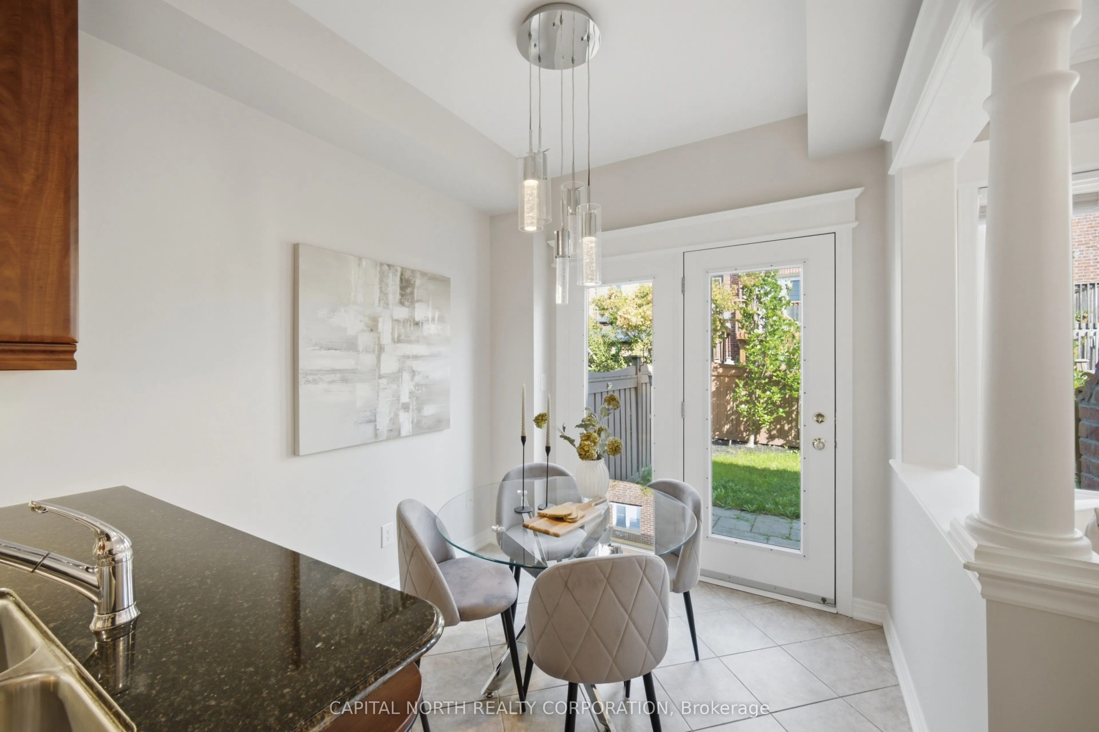 384 William Dunn Crescent