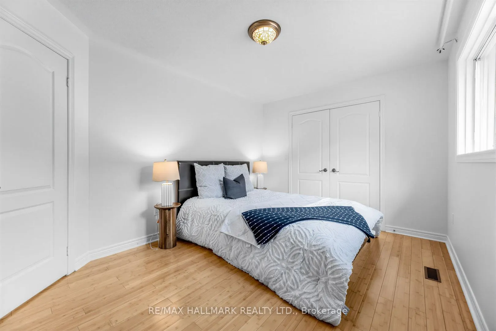 106 Larratt Lane