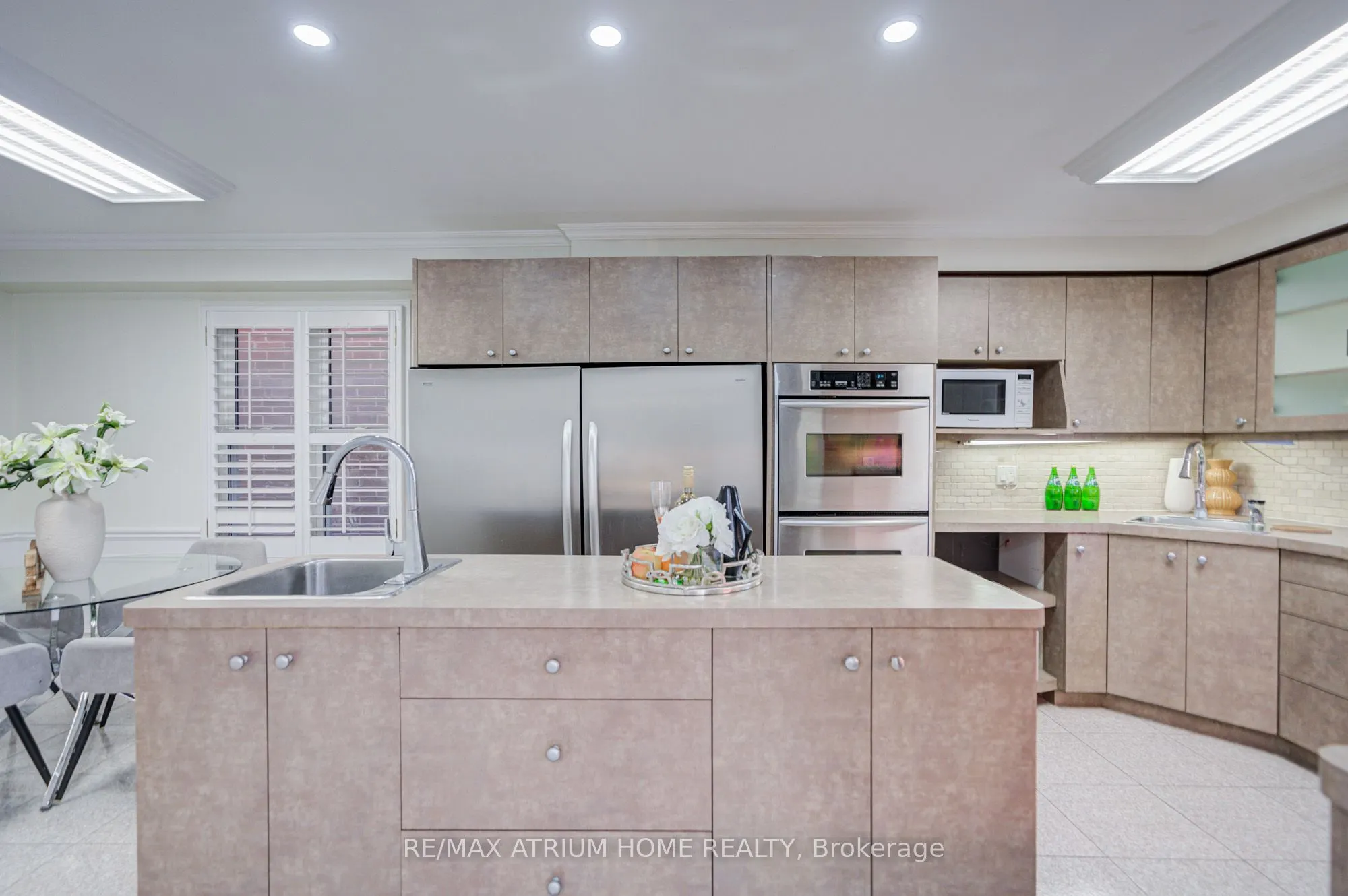 77 Rosedale Heights Drive