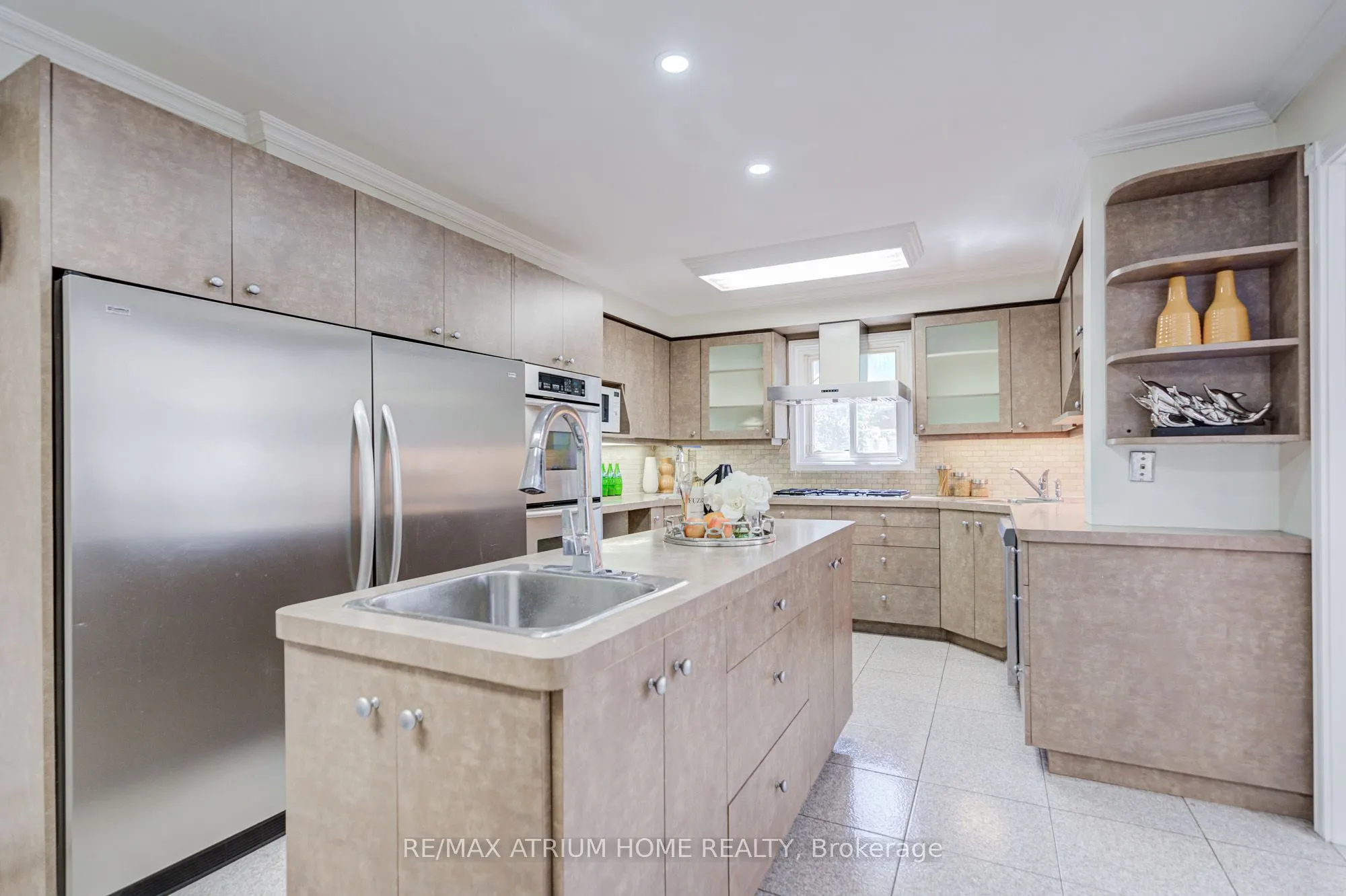 77 Rosedale Heights Drive