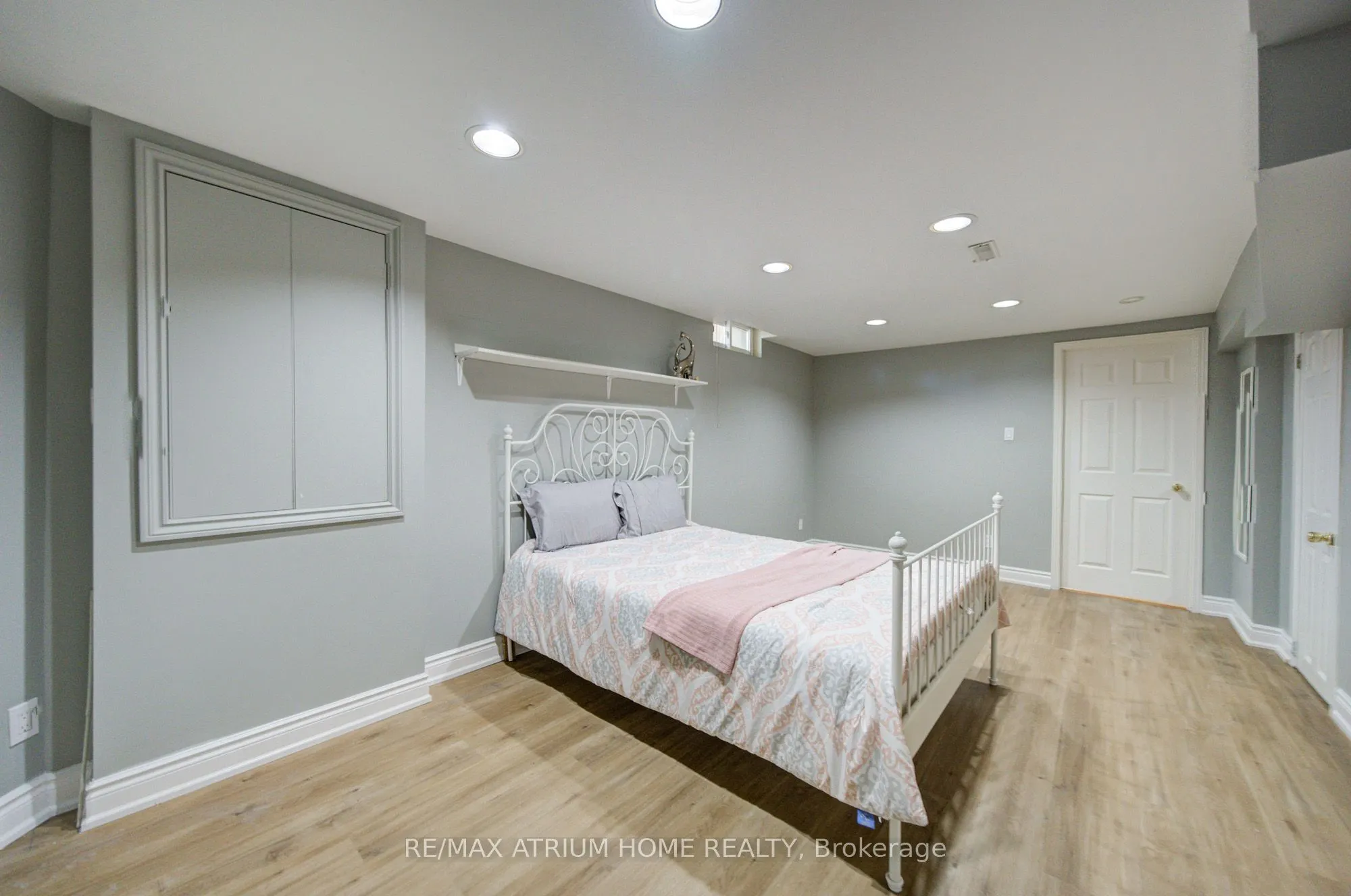 77 Rosedale Heights Drive