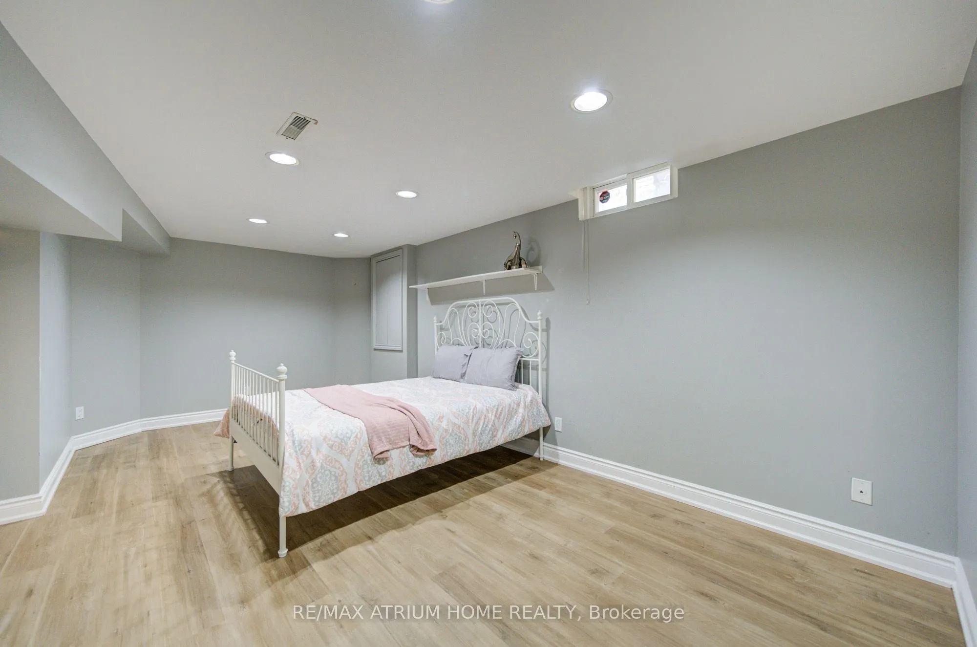 77 Rosedale Heights Drive
