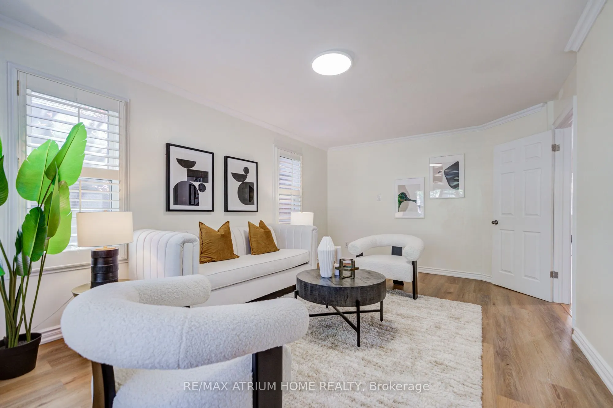 77 Rosedale Heights Drive