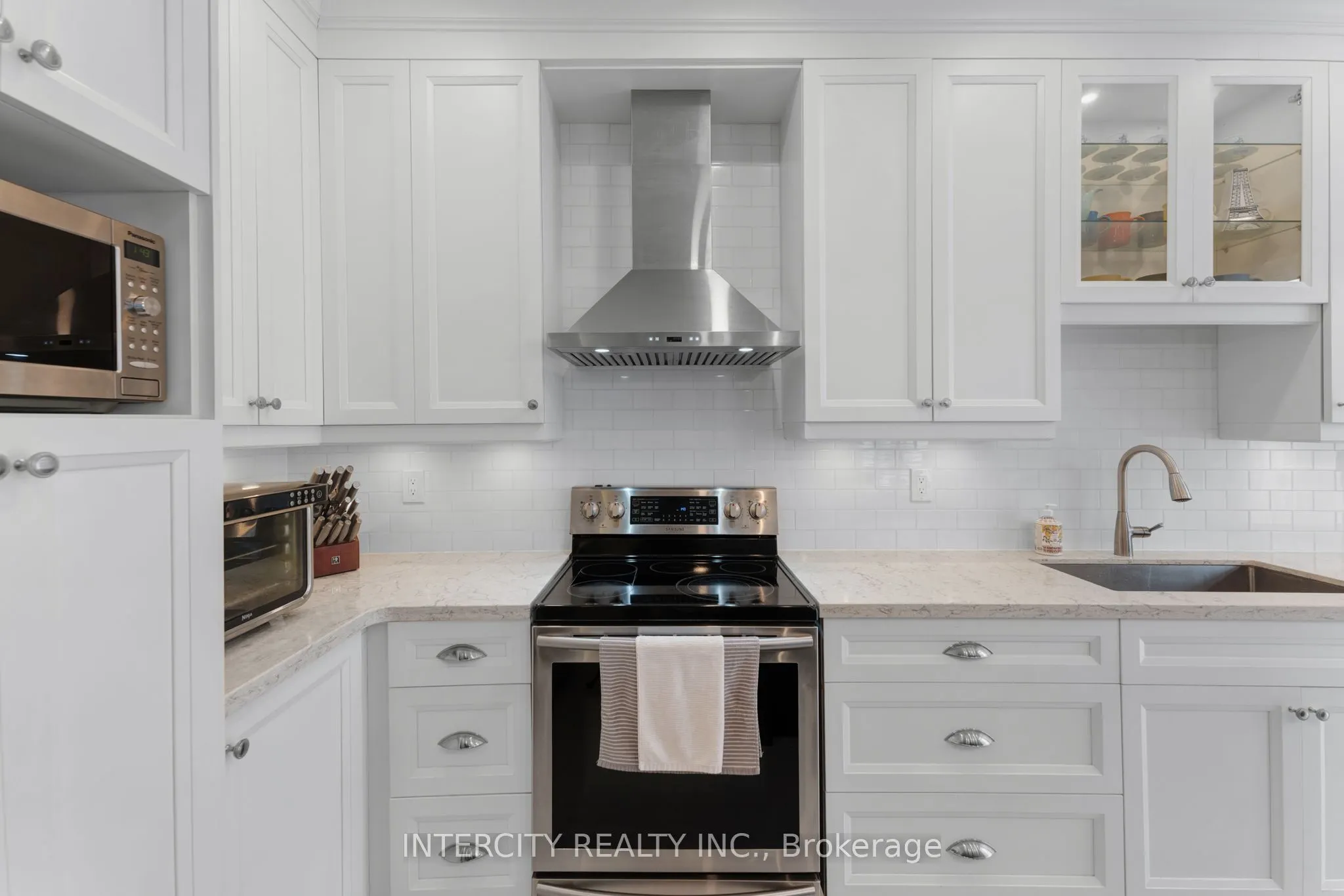 37 Redfinch Crescent