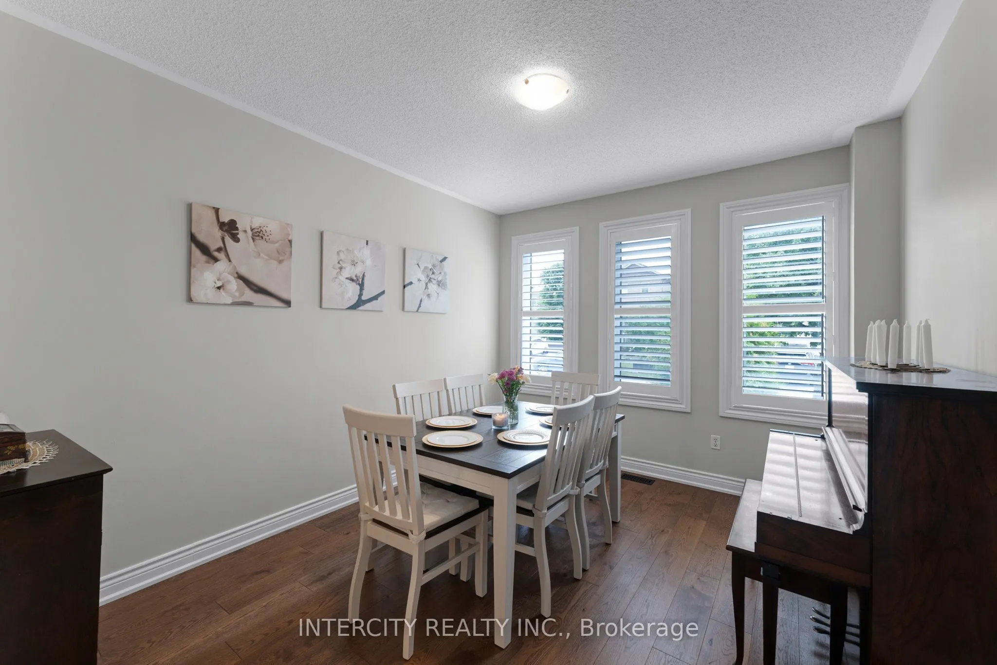 37 Redfinch Crescent