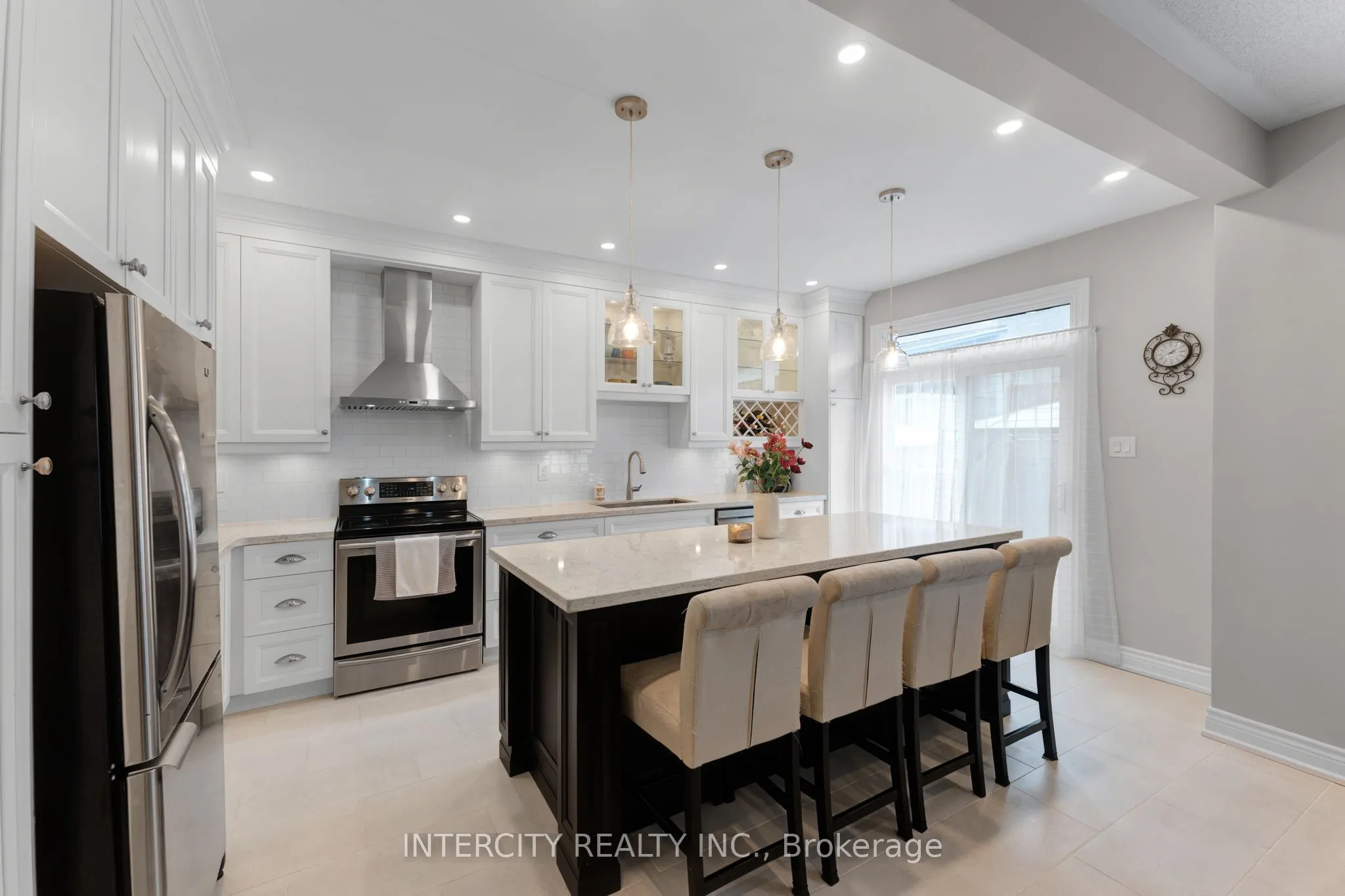37 Redfinch Crescent