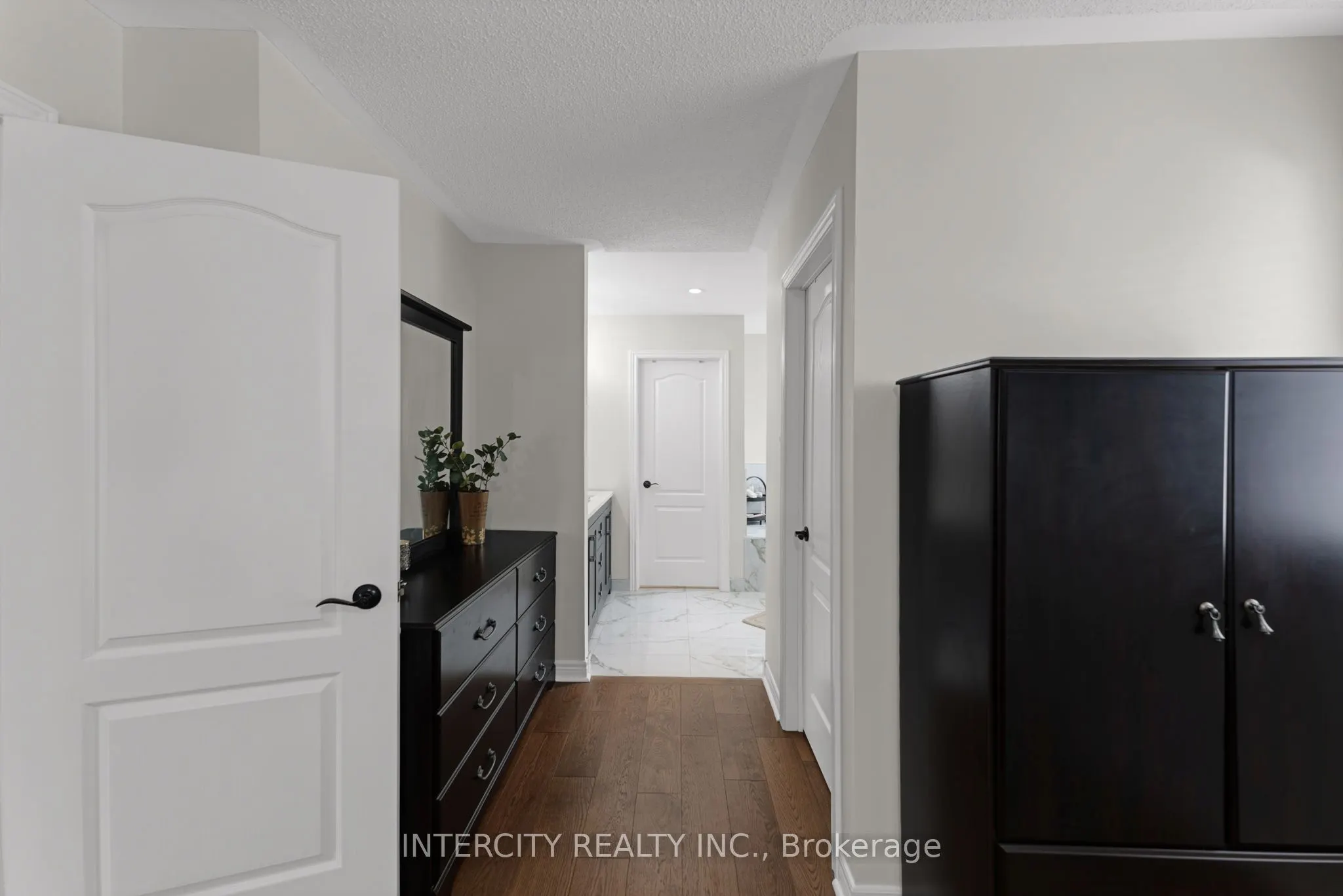 37 Redfinch Crescent
