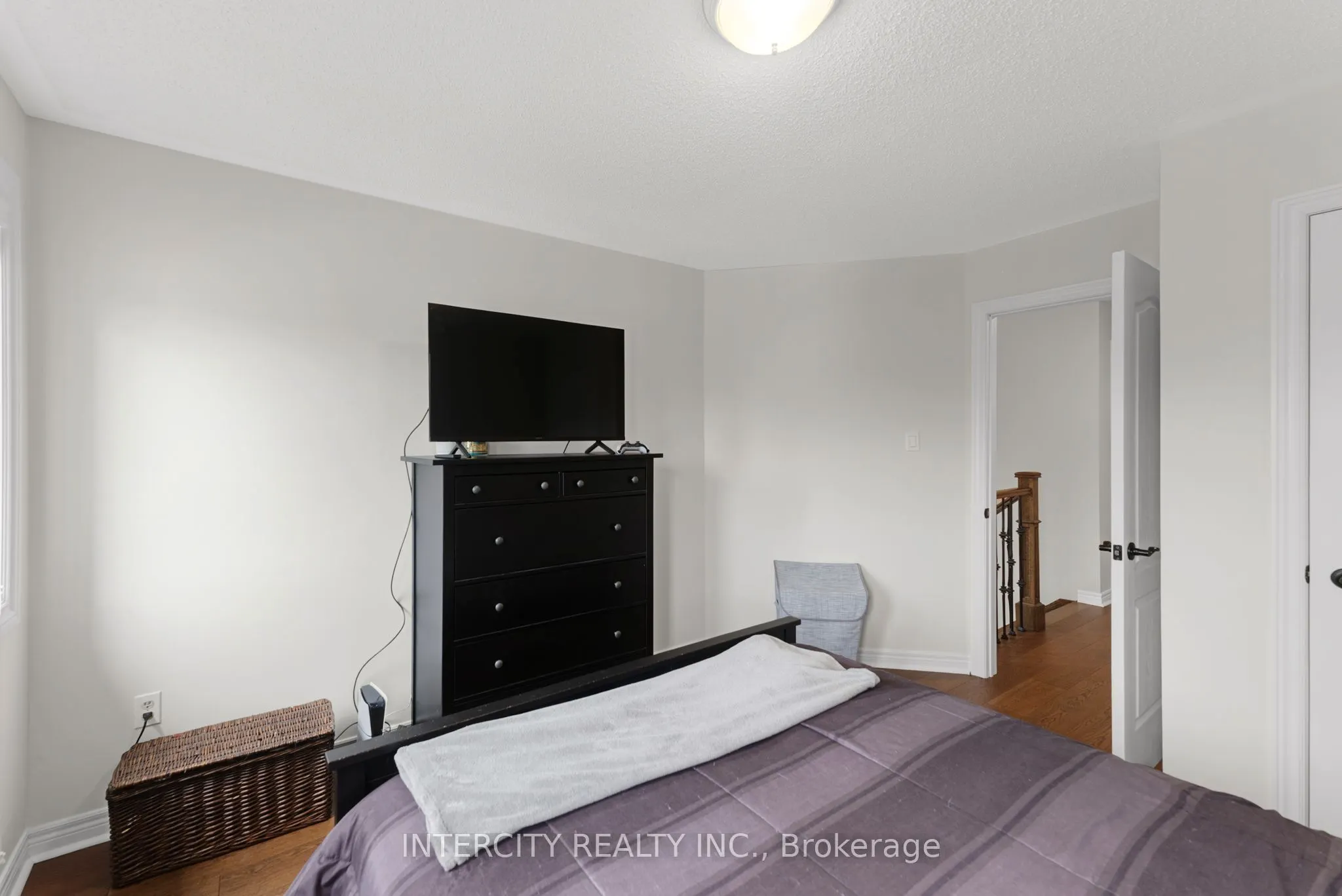 37 Redfinch Crescent
