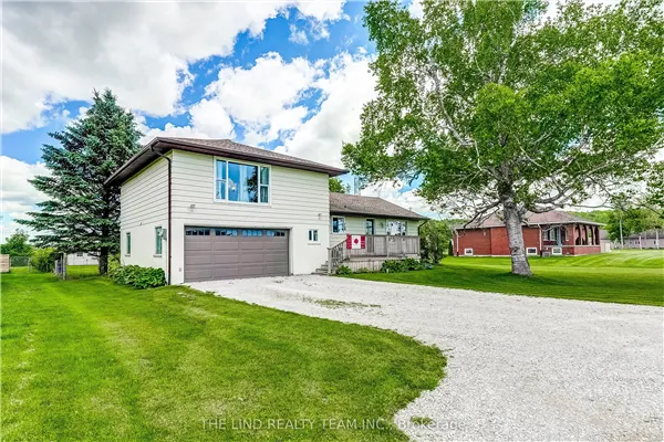 19505 Bathurst Street