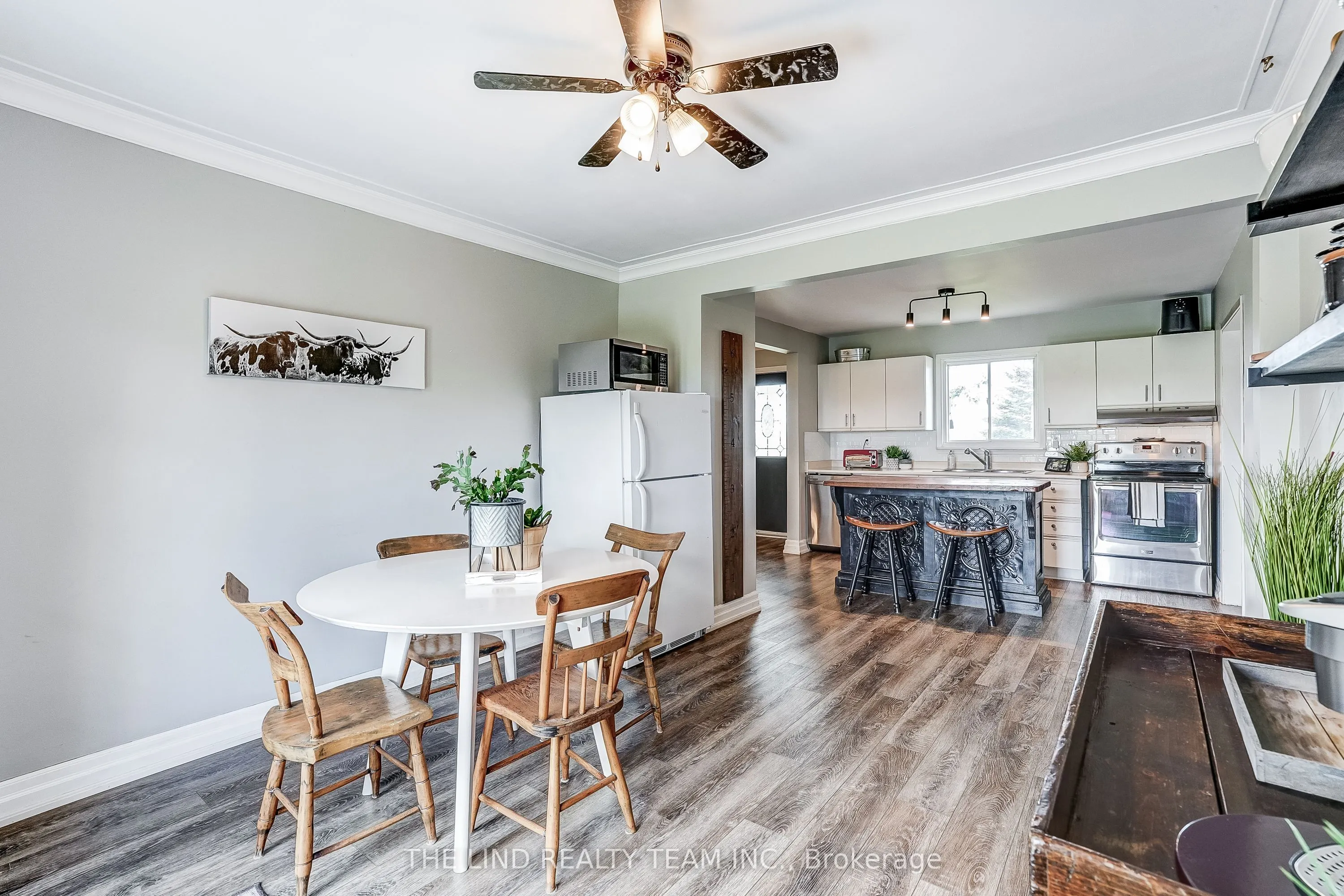 19505 Bathurst Street