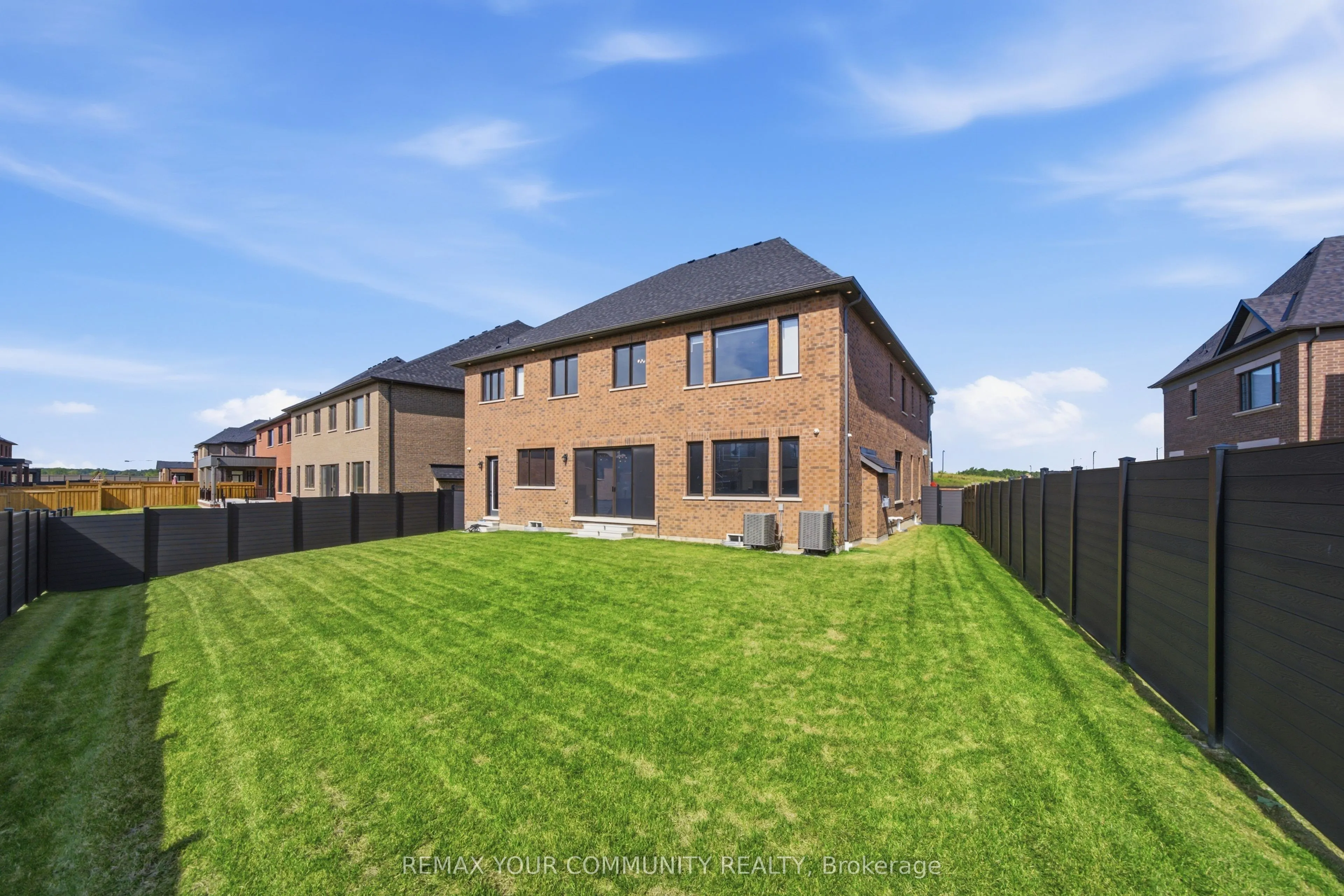 36 Arbordale Drive