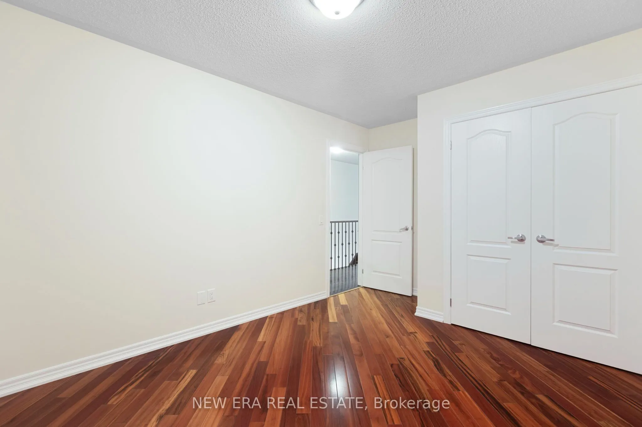 2 Lady Valentina Avenue
