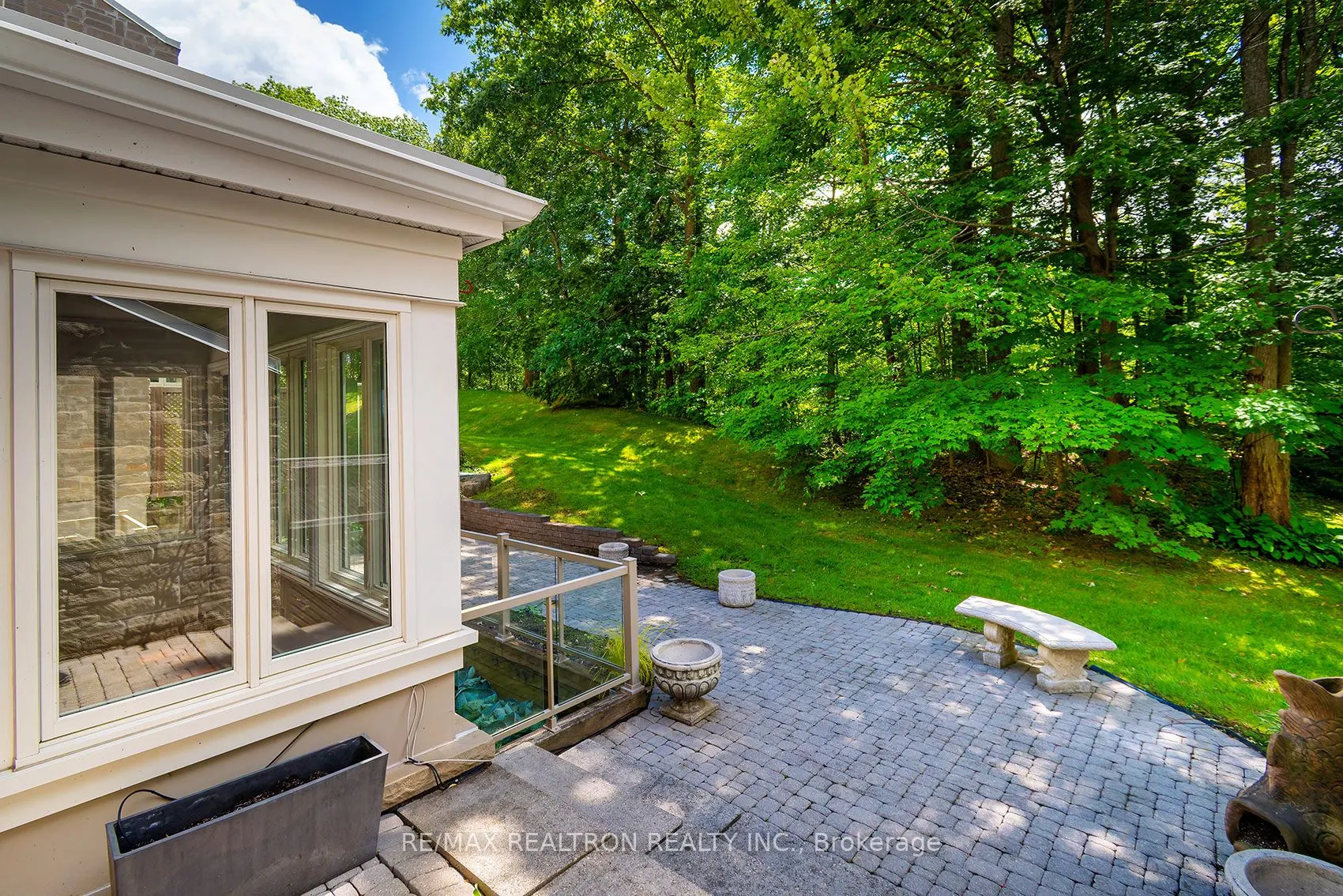462 Beacon Hall Drive #29