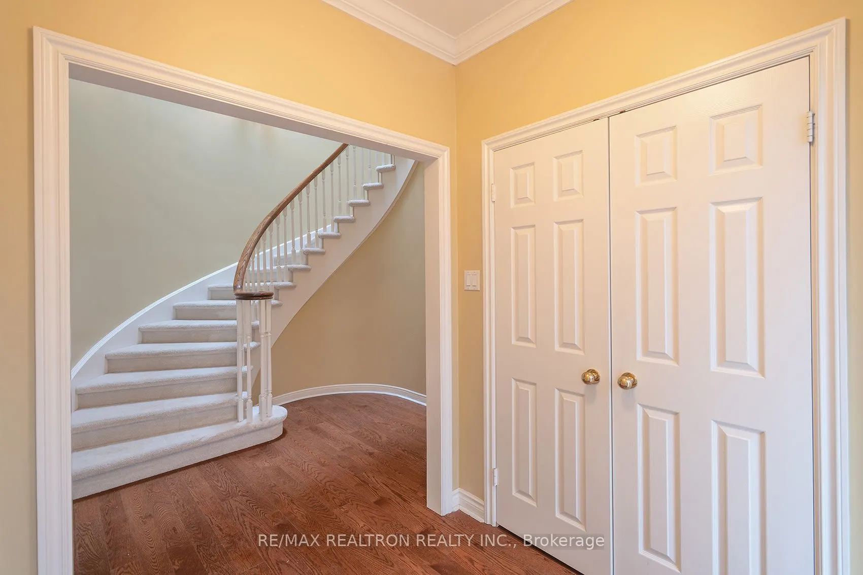 462 Beacon Hall Drive #29