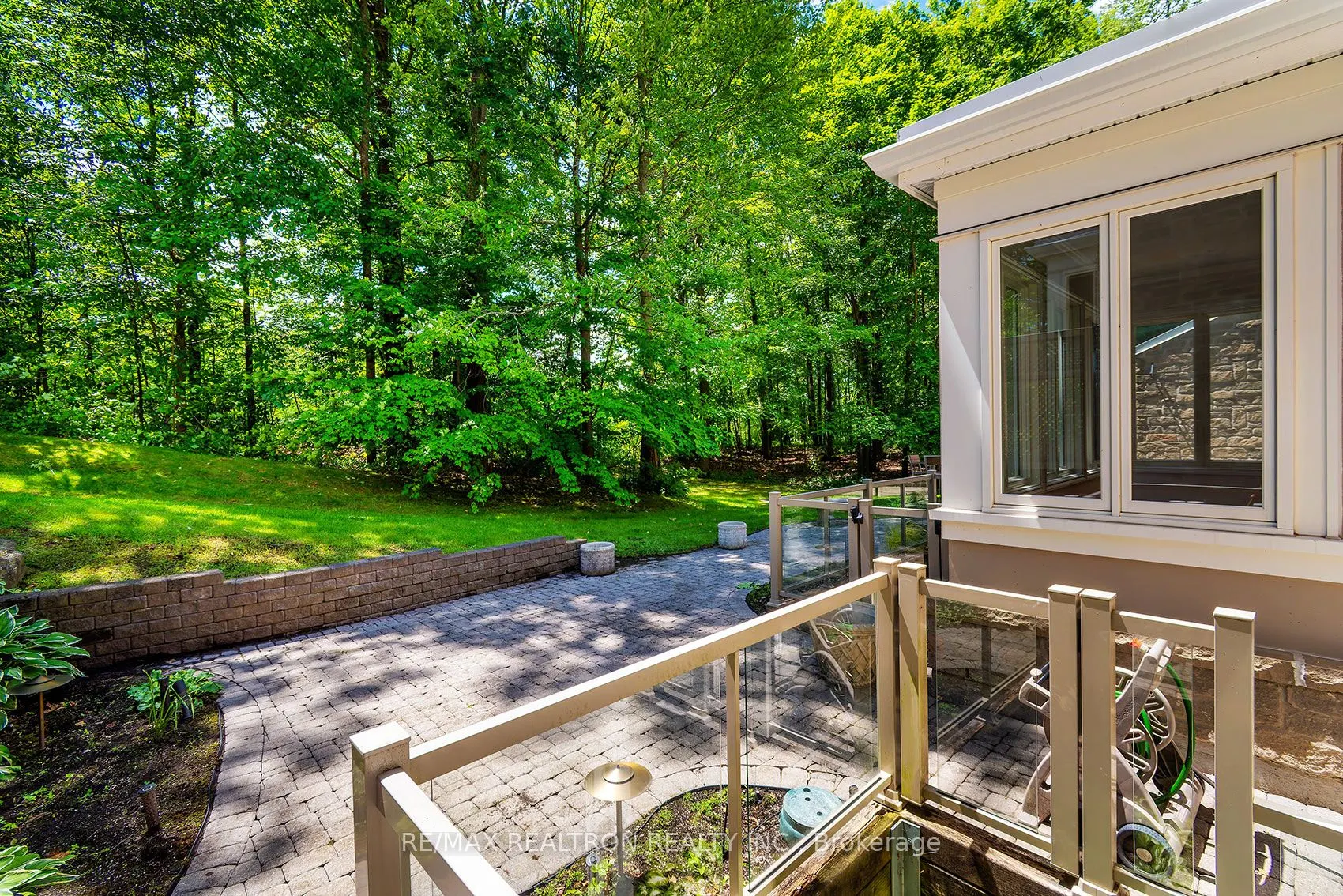 462 Beacon Hall Drive #29