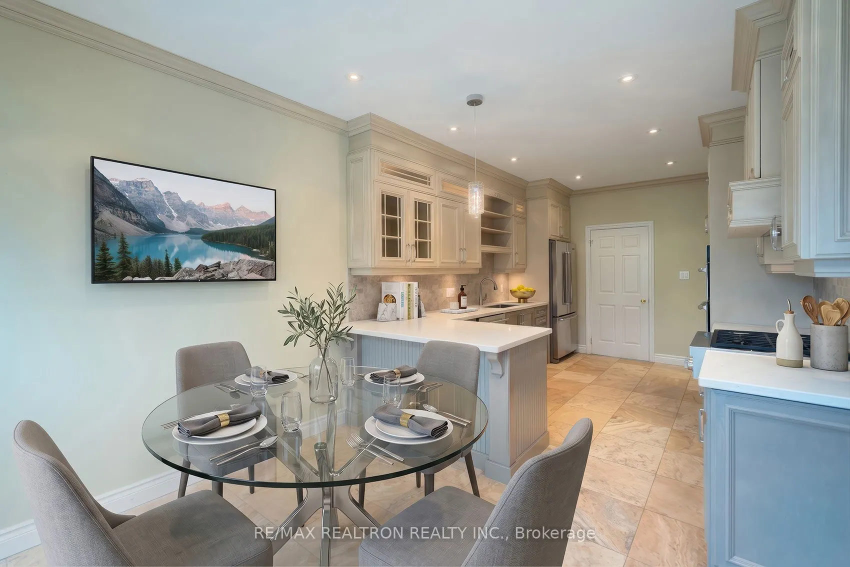 462 Beacon Hall Drive #29