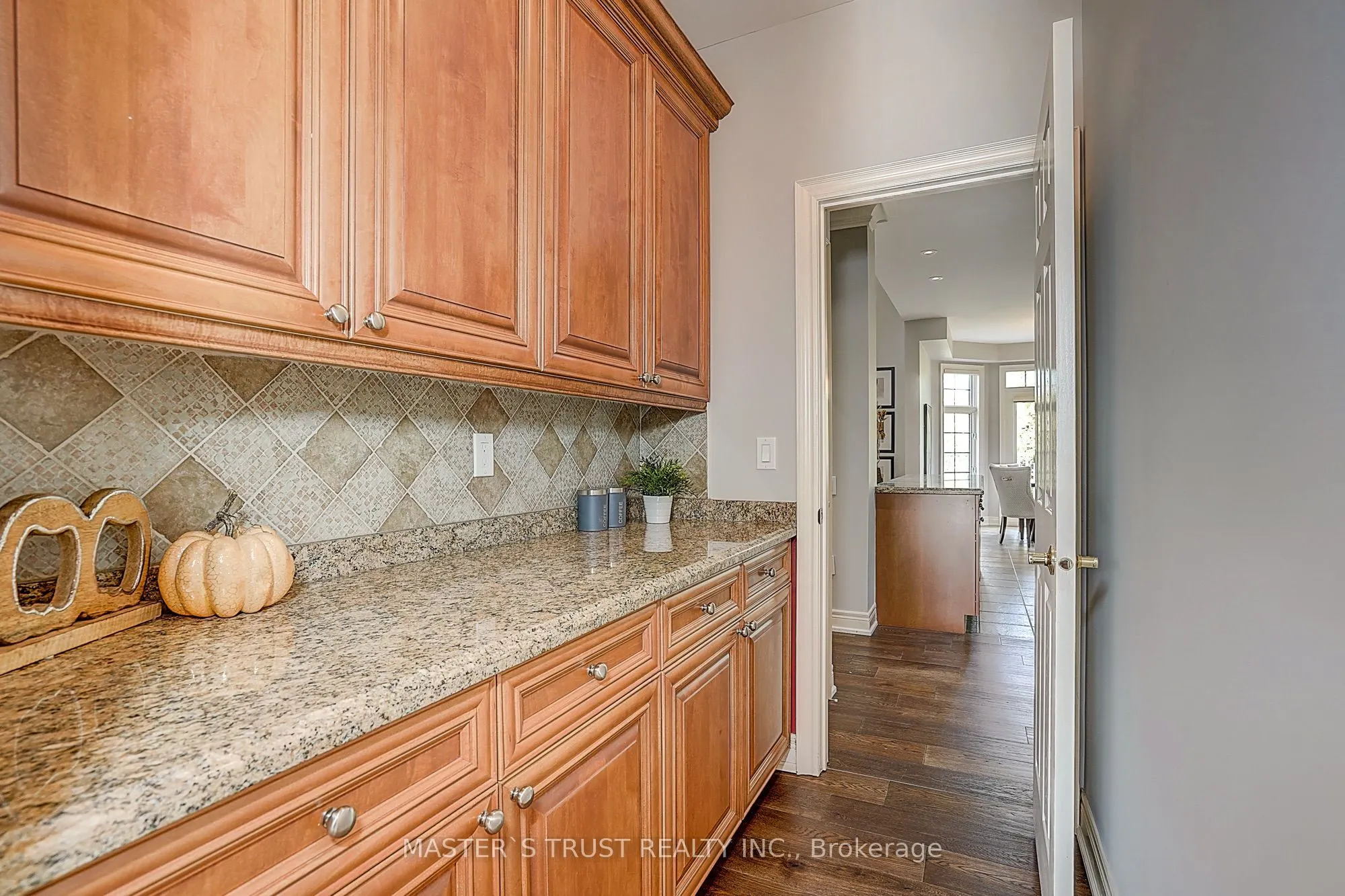 122 Angus Glen Boulevard