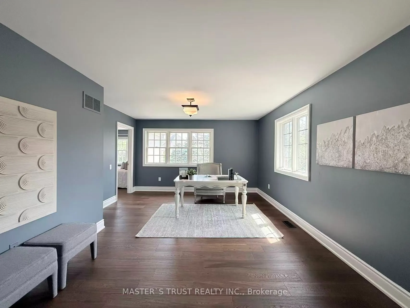 122 Angus Glen Boulevard
