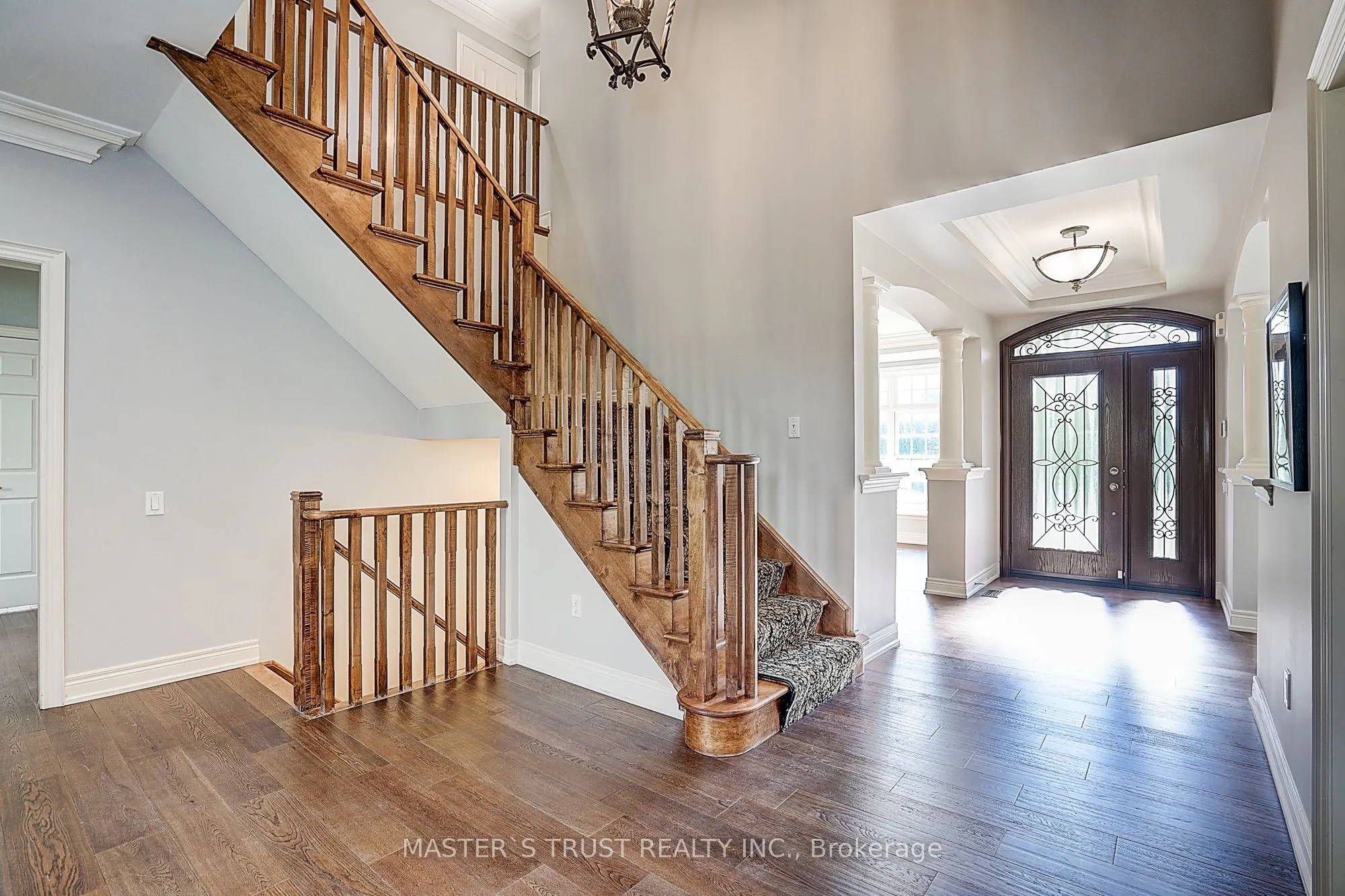 122 Angus Glen Boulevard