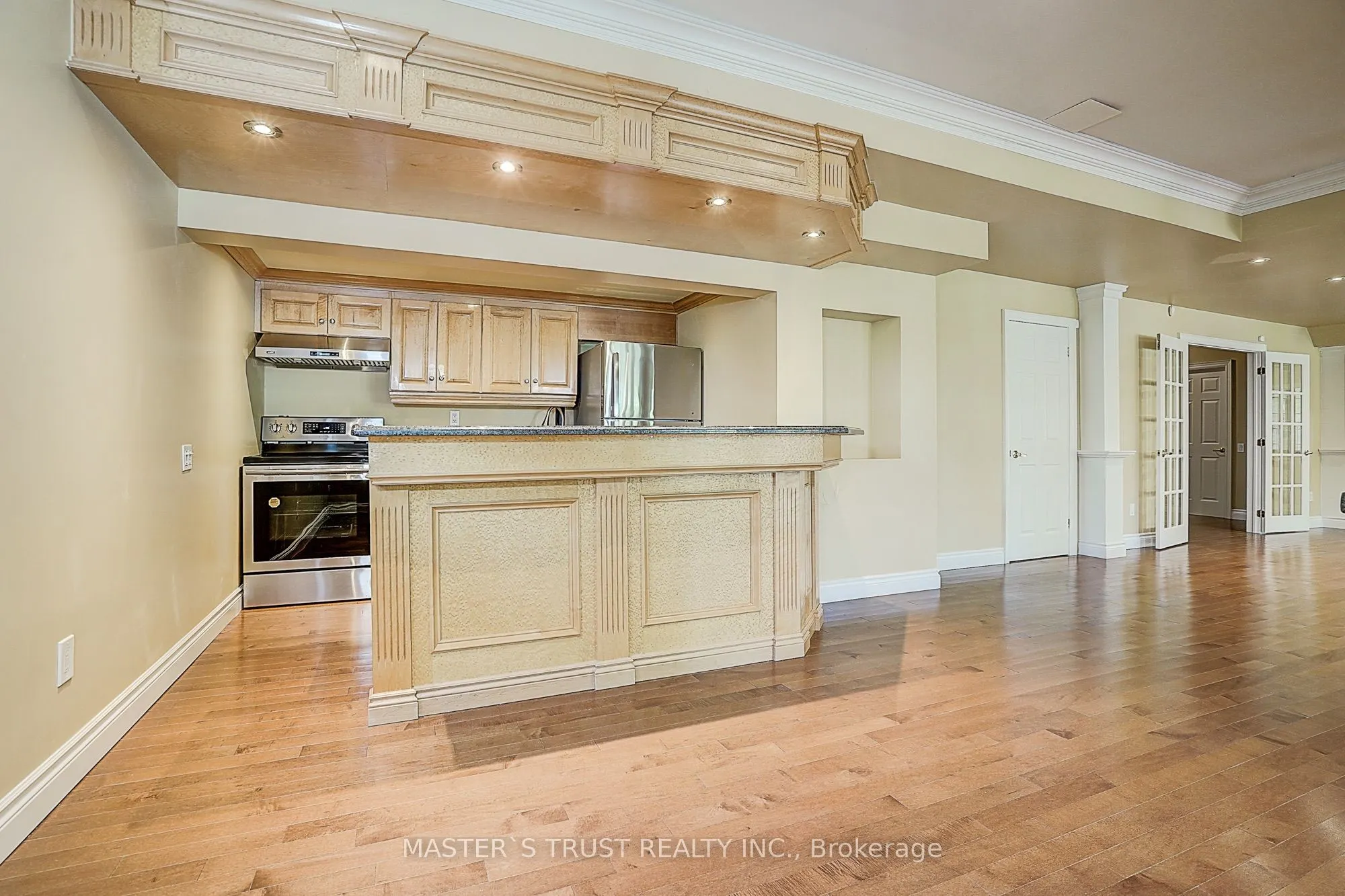 122 Angus Glen Boulevard