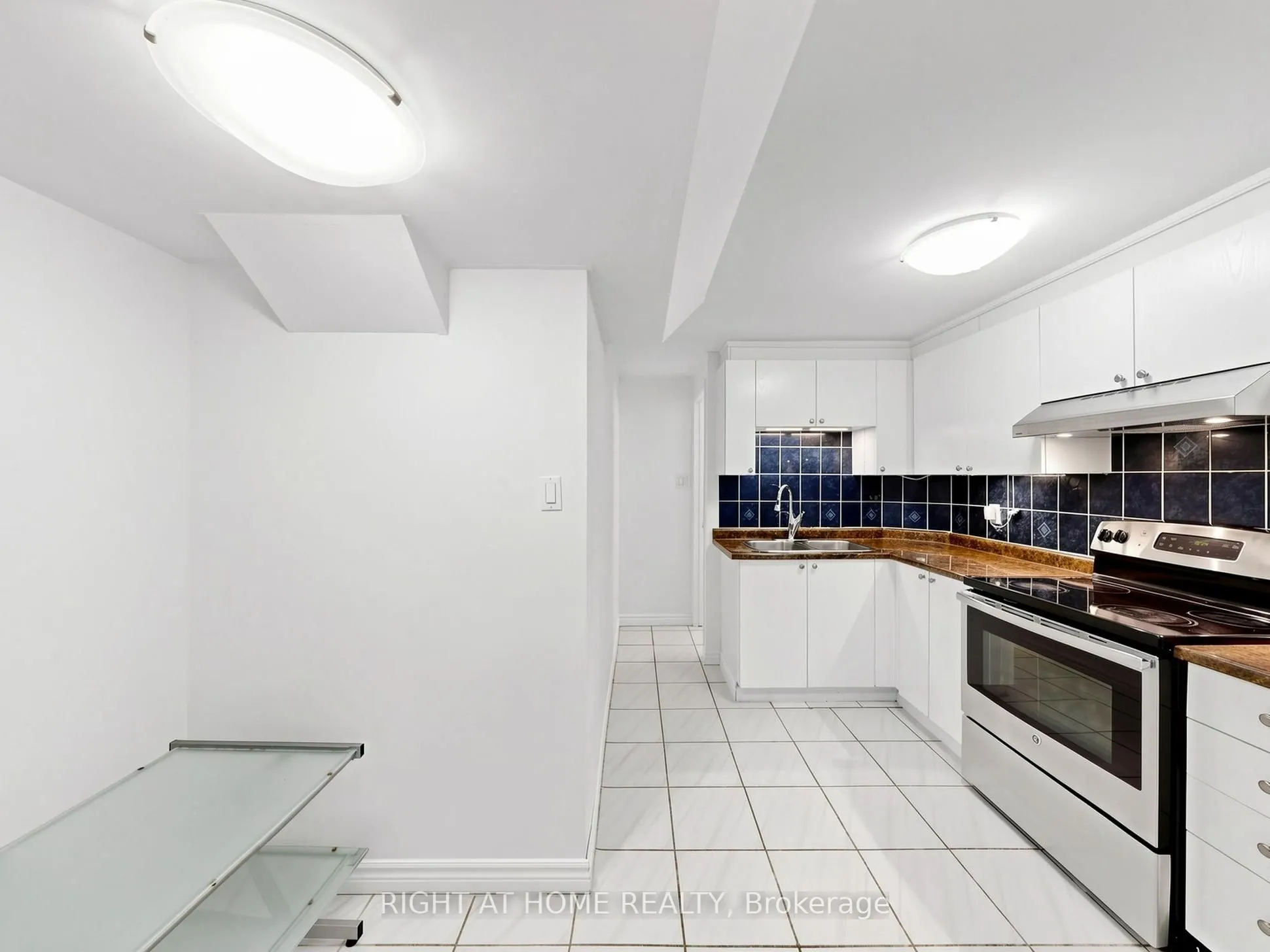 43 Topham Crescent