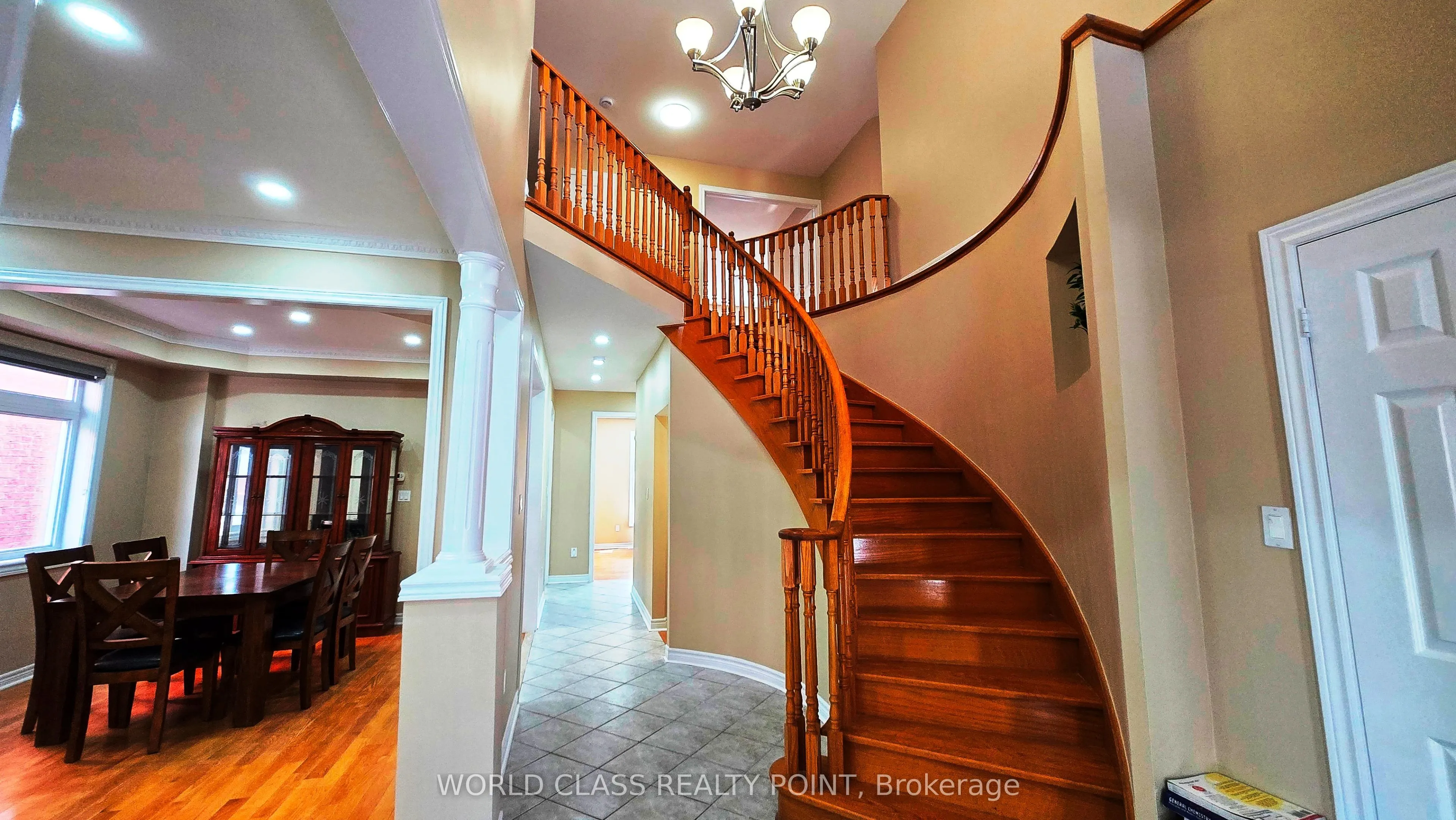 39 Tremblay Avenue