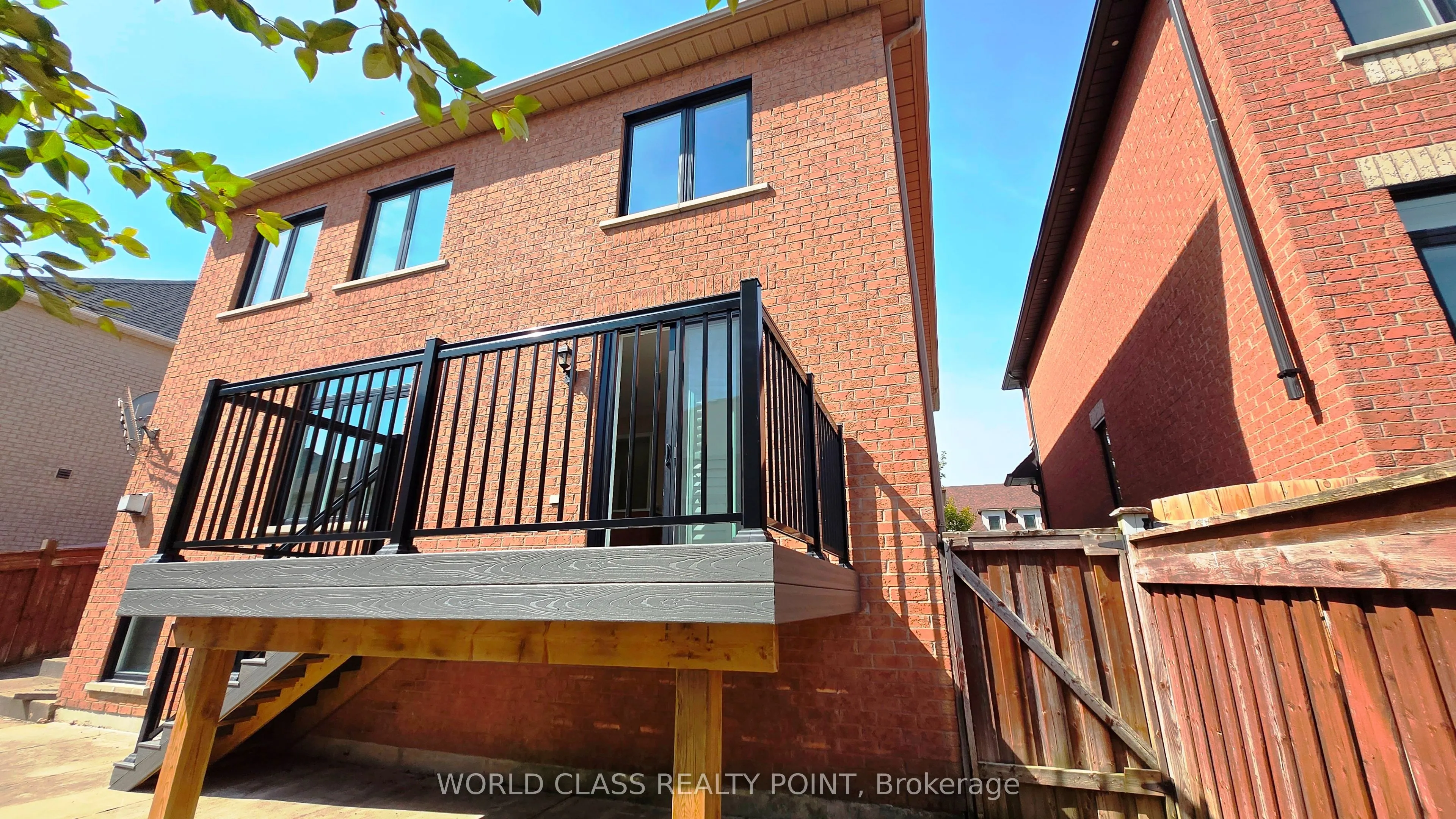 39 Tremblay Avenue