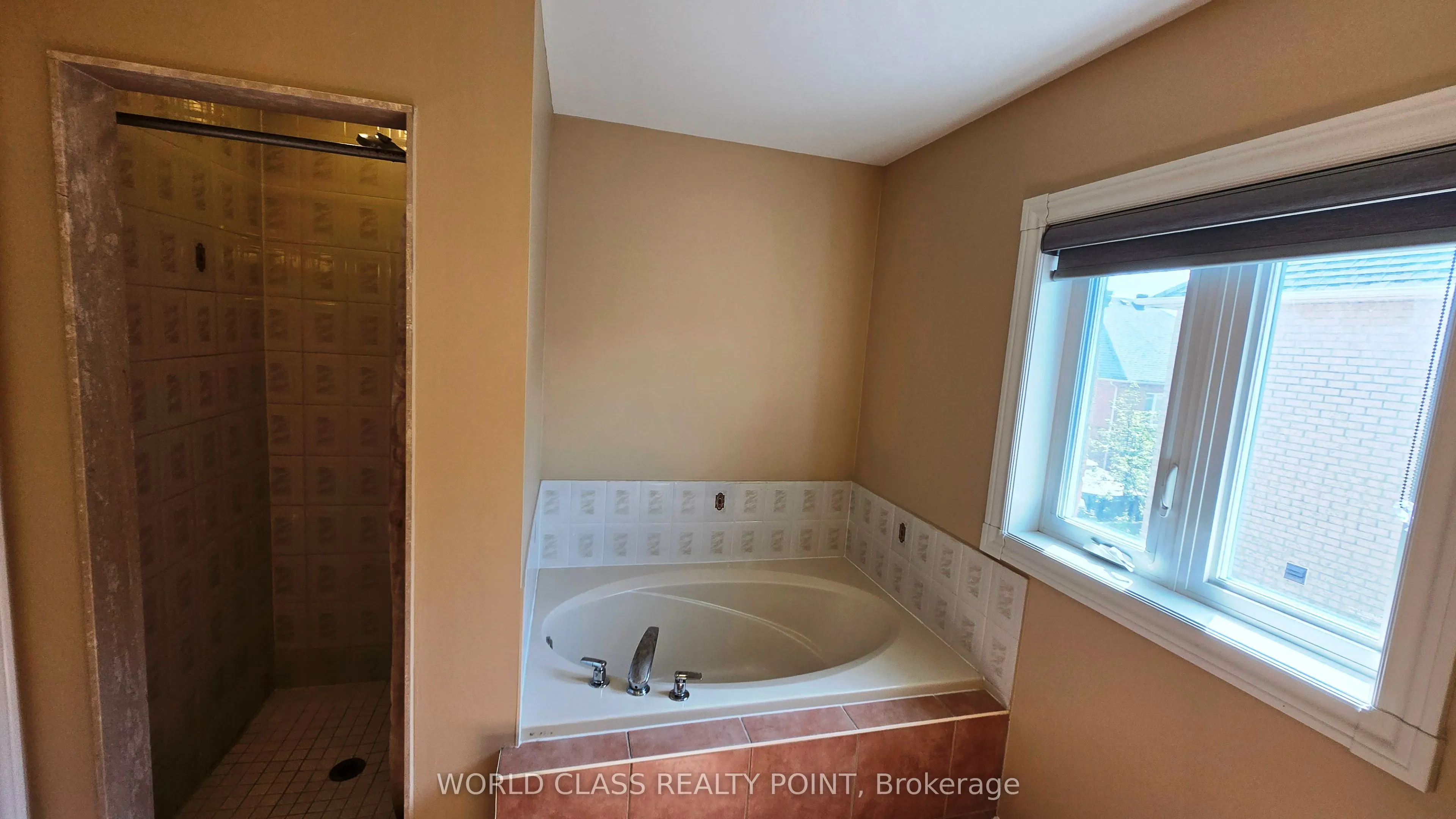 39 Tremblay Avenue