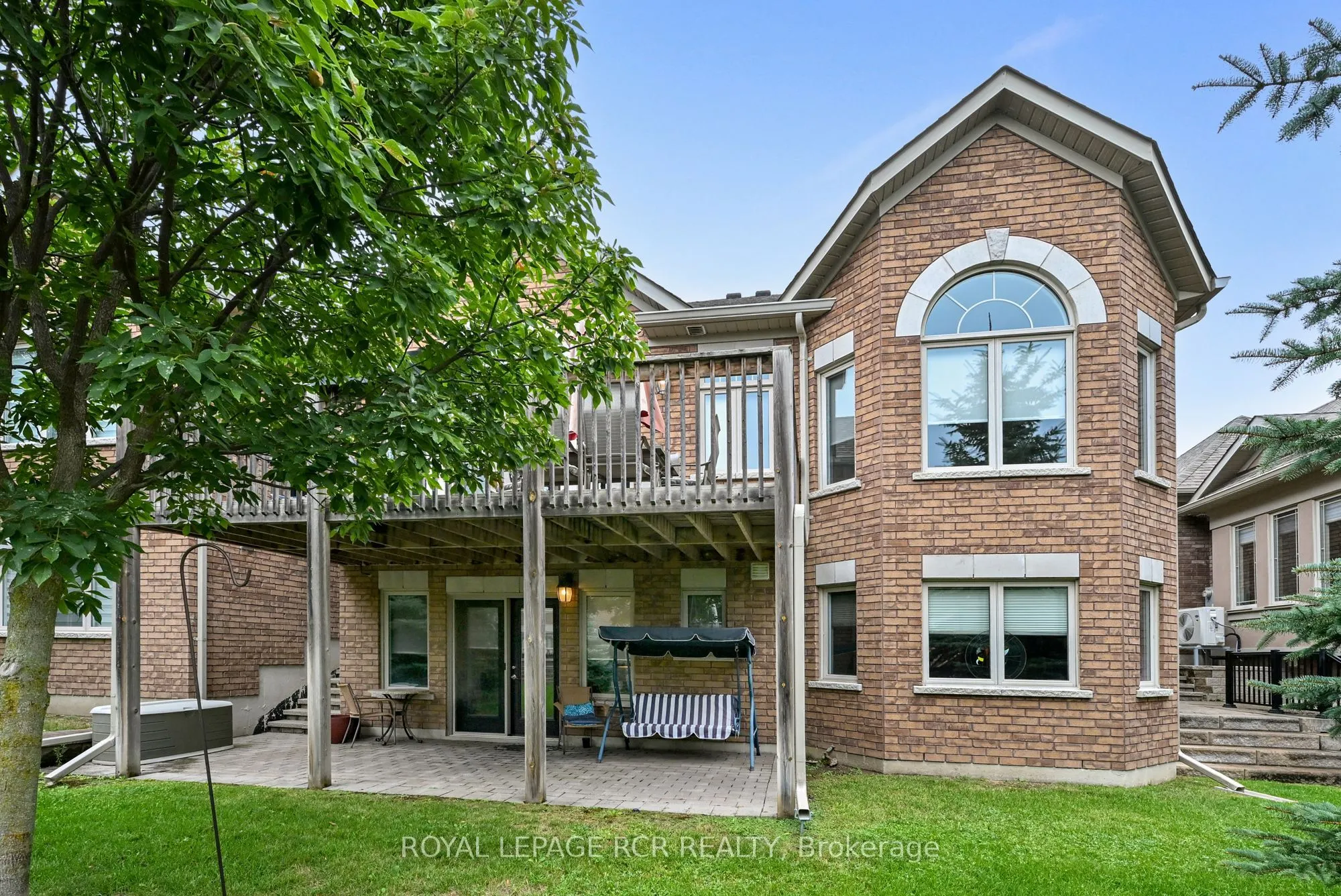 32 Hillcrest Drive #32