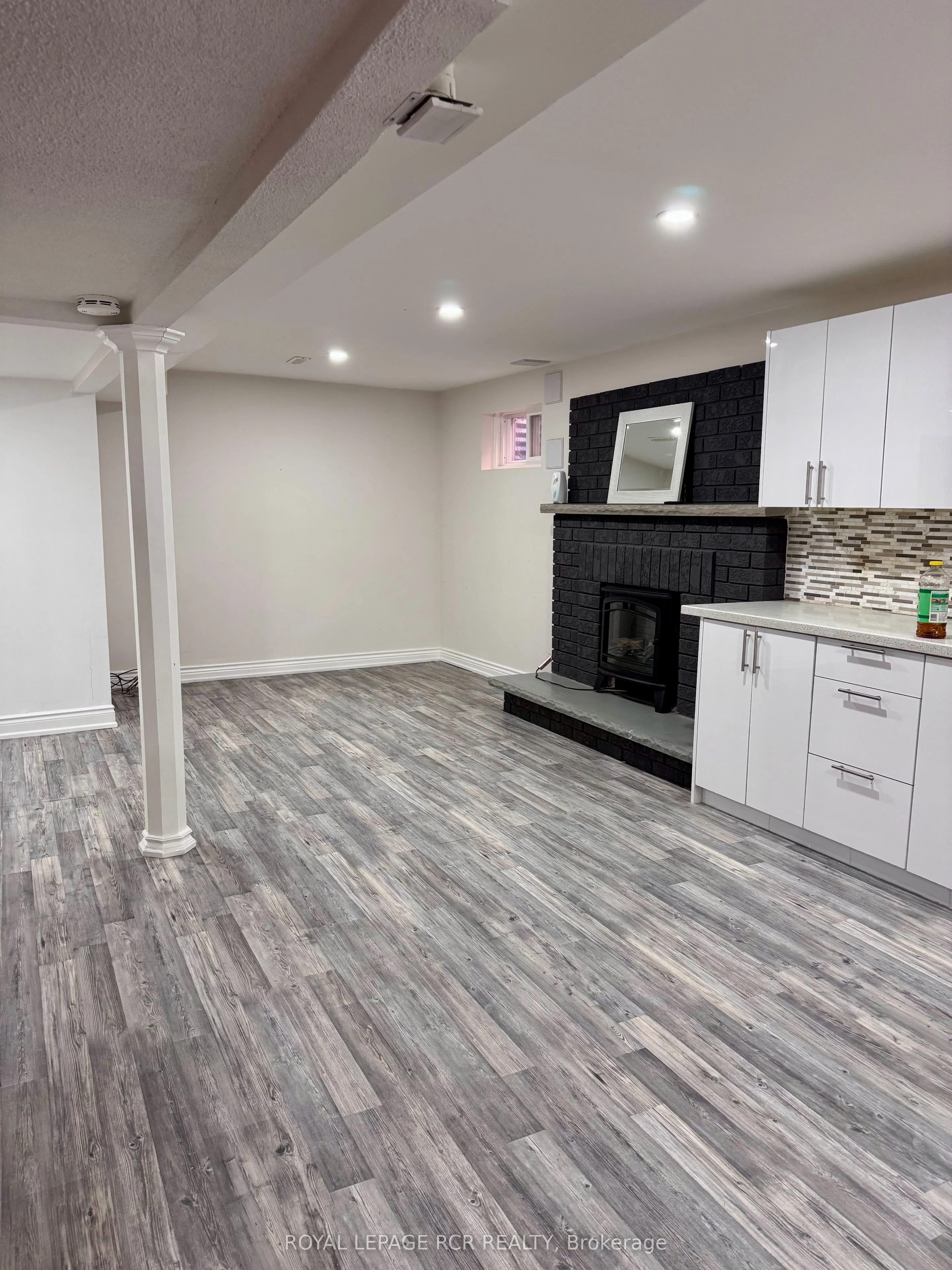 3 Jackman Crescent
